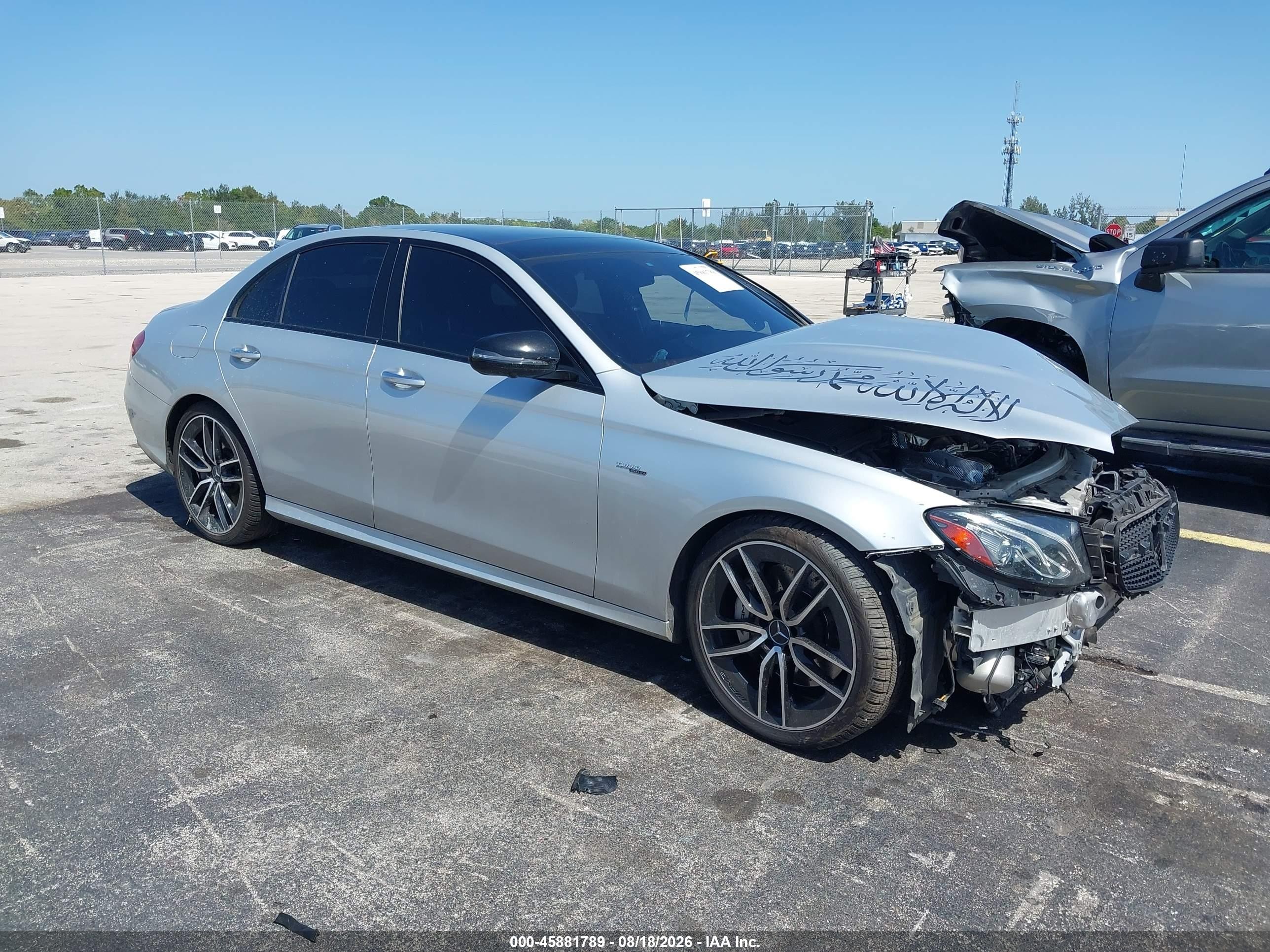 2019 Mercedes-Benz E-Class VIN WDDZF6BB7KA576436 — IAAI salvage auction photo