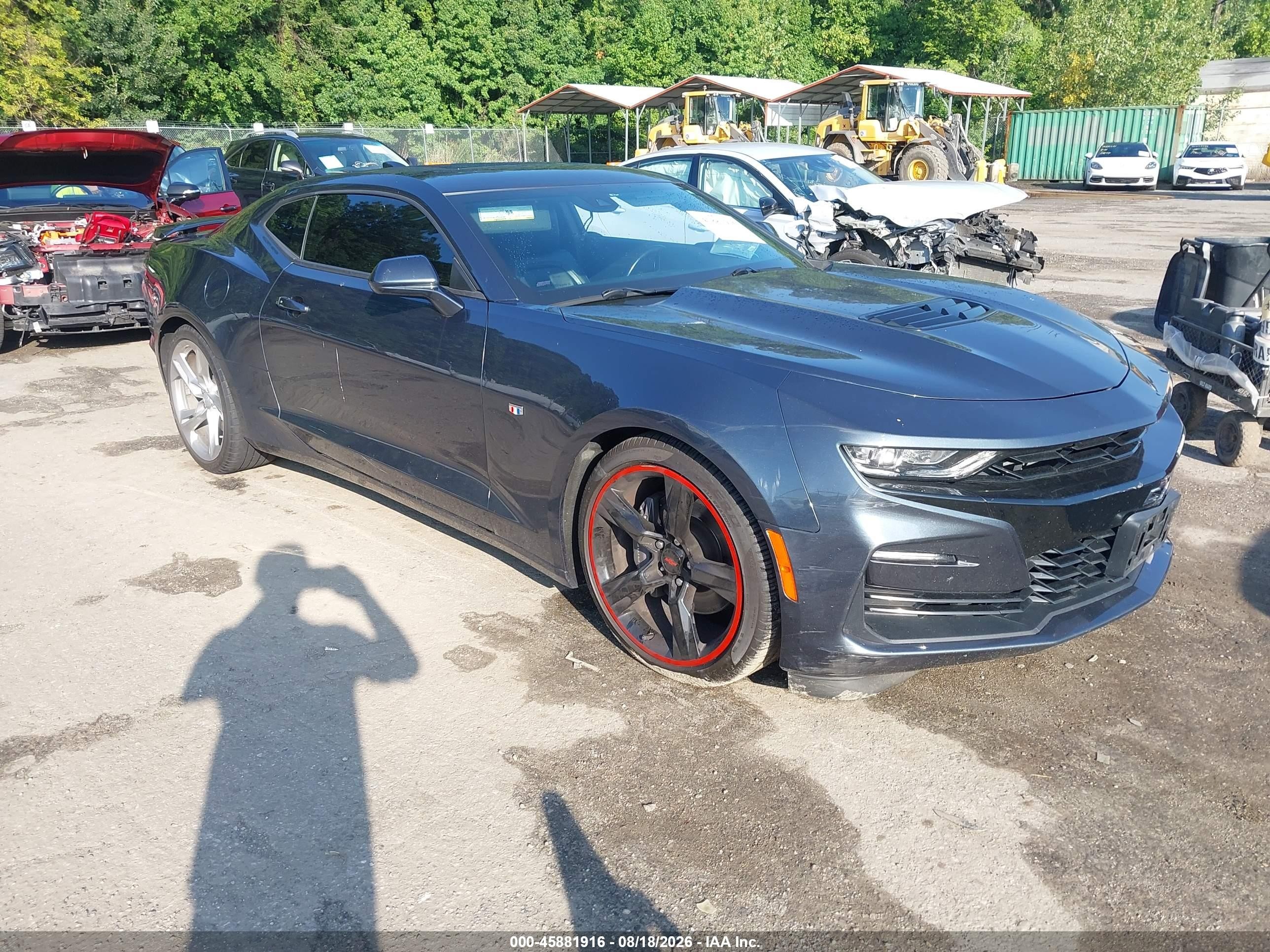 2019 Chevrolet Camaro VIN 1G1FH1R71K0119633 — IAAI salvage auction photo