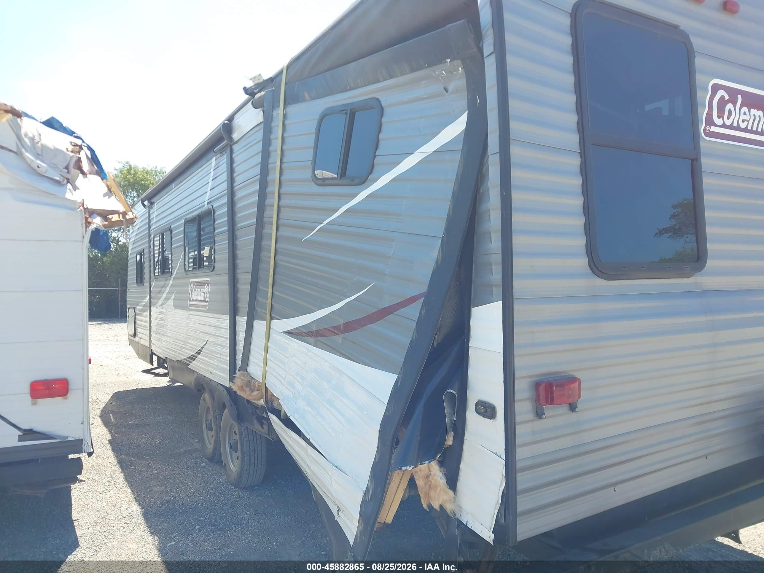 2017 Keystone Rv Coleman VIN 4YDT31428HH933614 IAAI salvage auction — Rear End, Salvage (Ohio), sold $2,250 on 2026-09-09 (photo 6)
