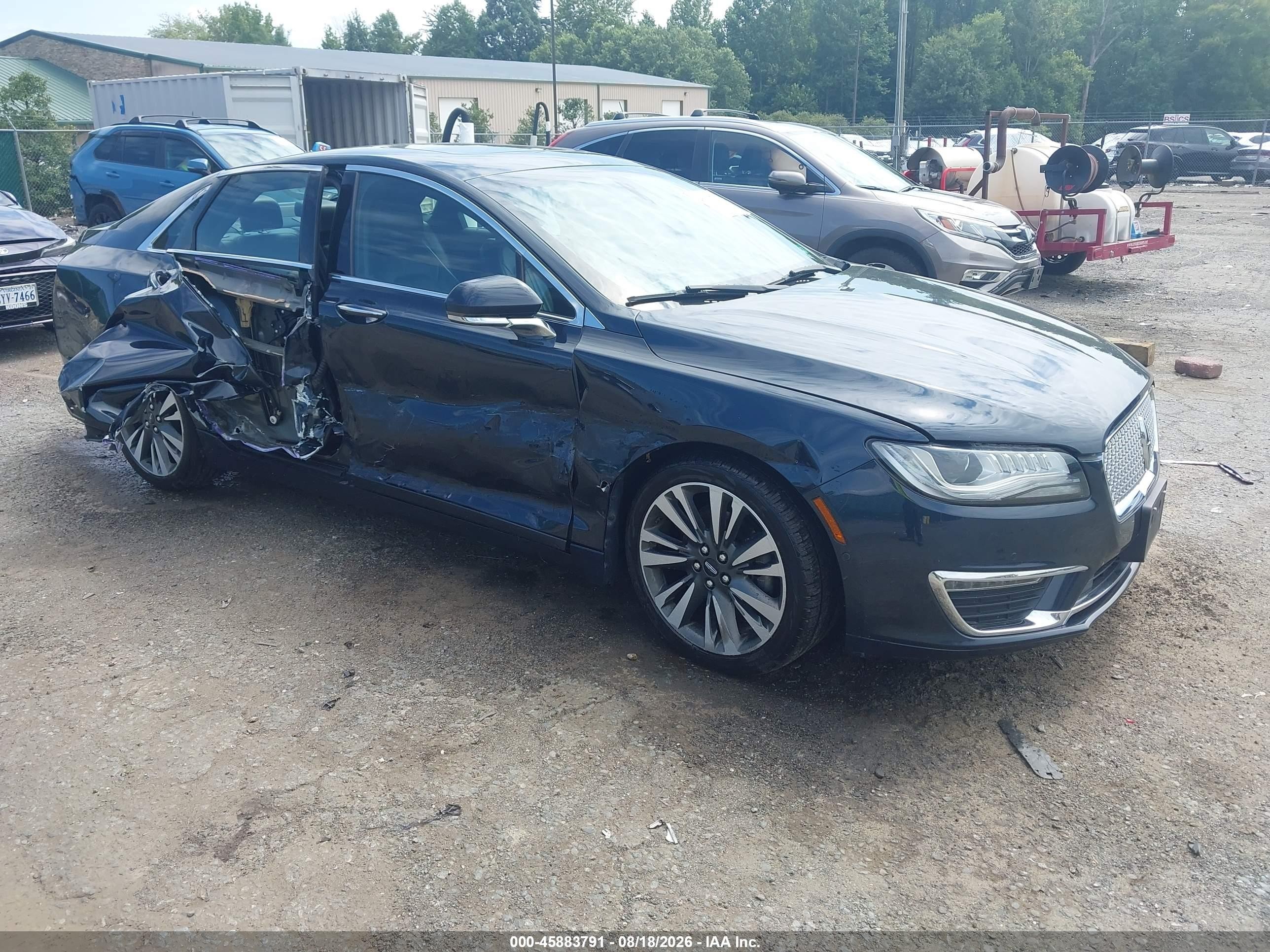 2020 Lincoln MKZ VIN 3LN6L5F93LR616022 IAAI salvage auction — Side, Wait Title, sold $3,450 on 2026-09-20 (photo 1)
