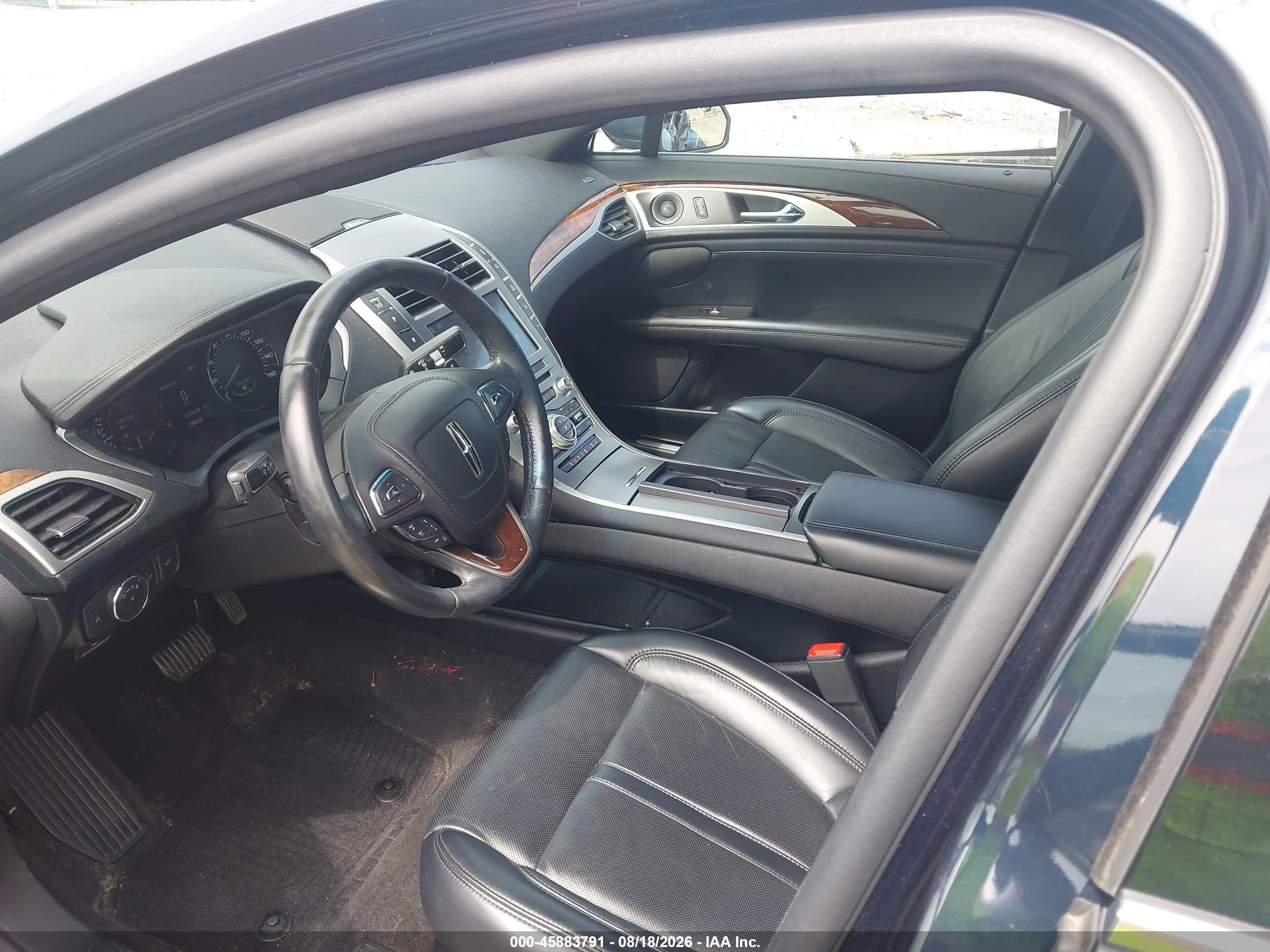 2020 Lincoln MKZ VIN 3LN6L5F93LR616022 IAAI salvage auction — Side, Wait Title, sold $3,450 on 2026-09-20 (photo 5)