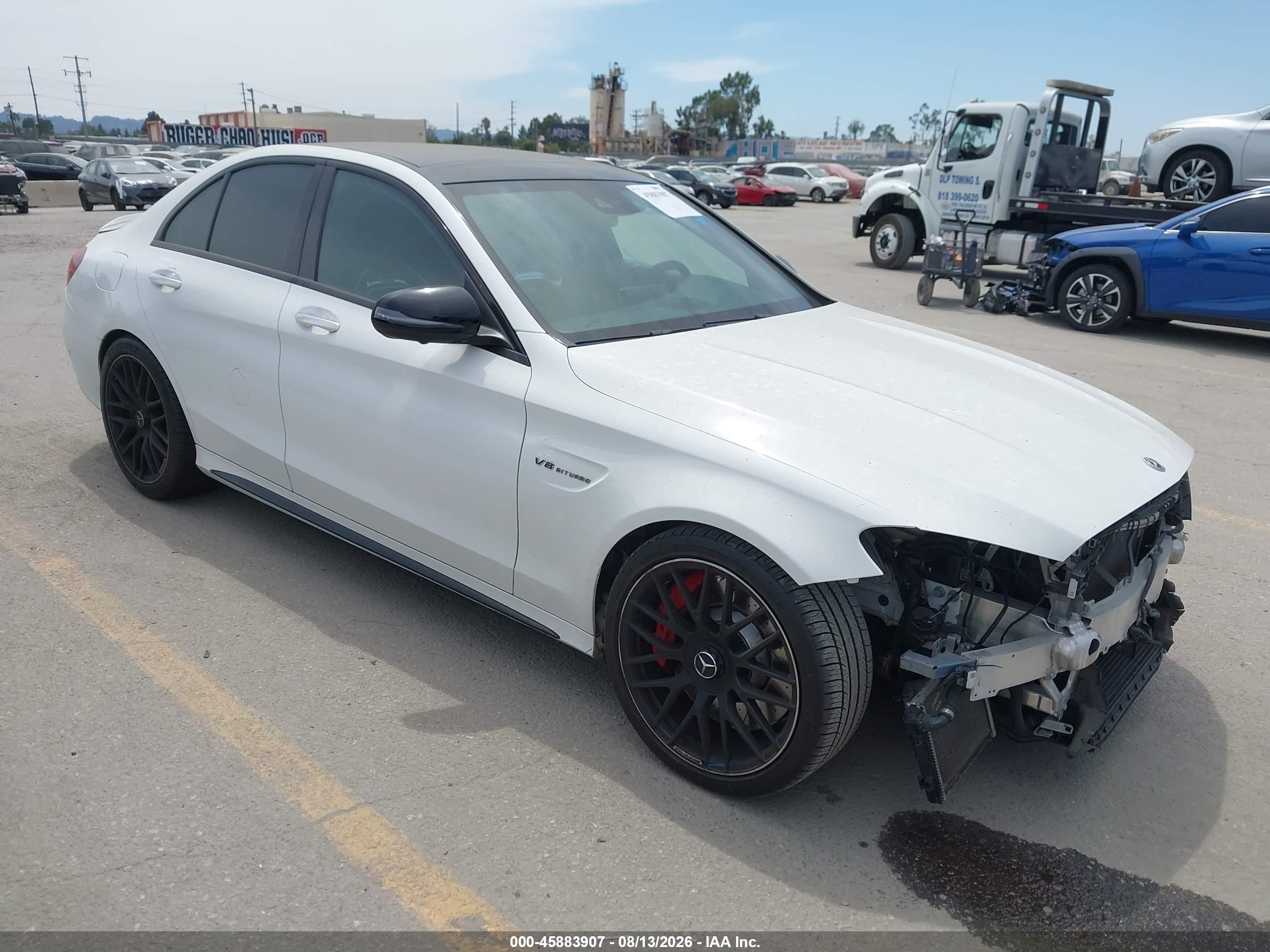 2018 Mercedes-Benz C-Class VIN 55SWF8HB5JU259792 — IAAI salvage auction photo
