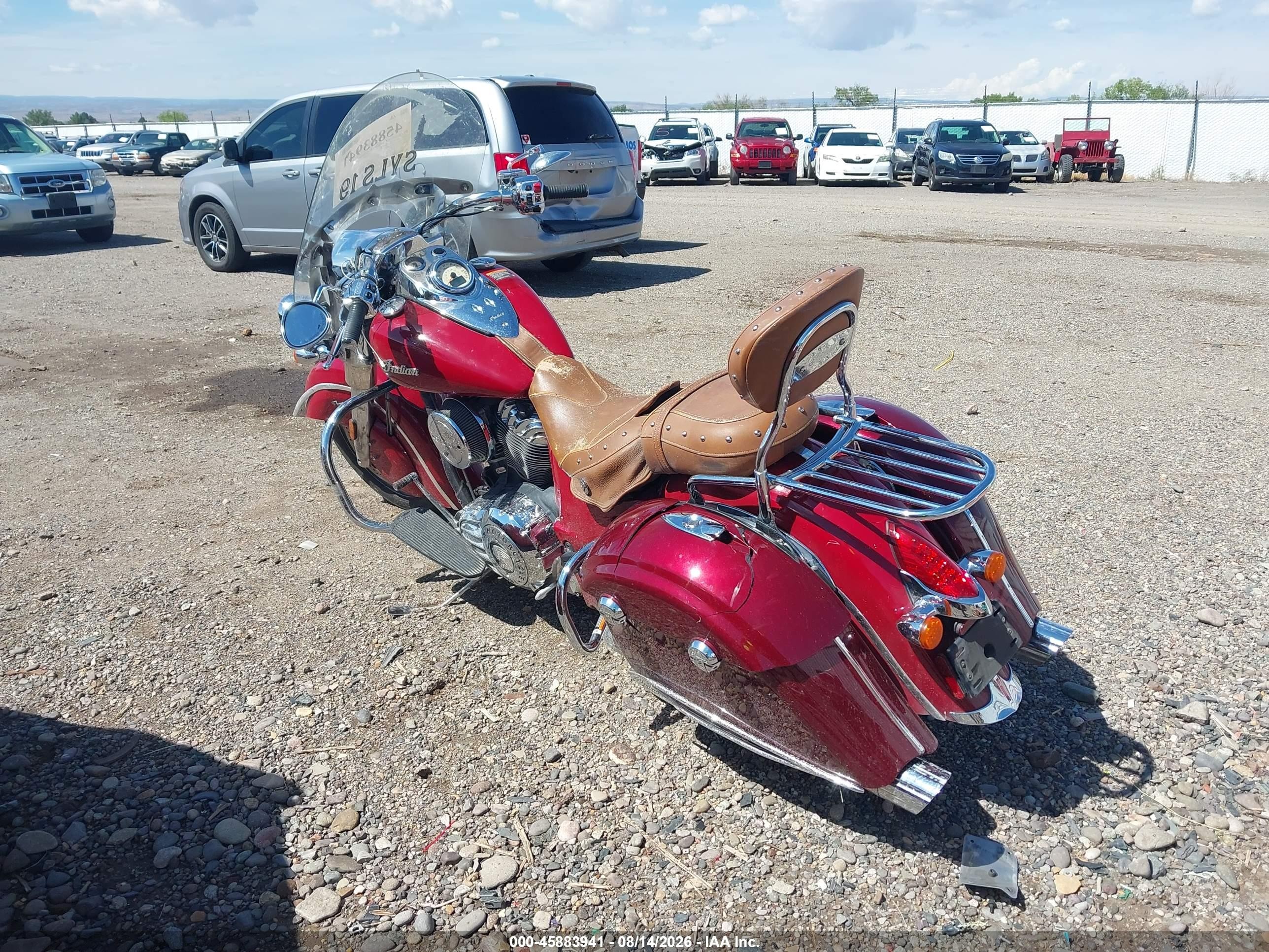 2016 Indian Motorcycle Co. Chief VIN 56KCCVAA9G3329355 IAAI salvage auction — Side, Salvage (Arizona), sold $4,050 on 2026-09-29 (photo 3)