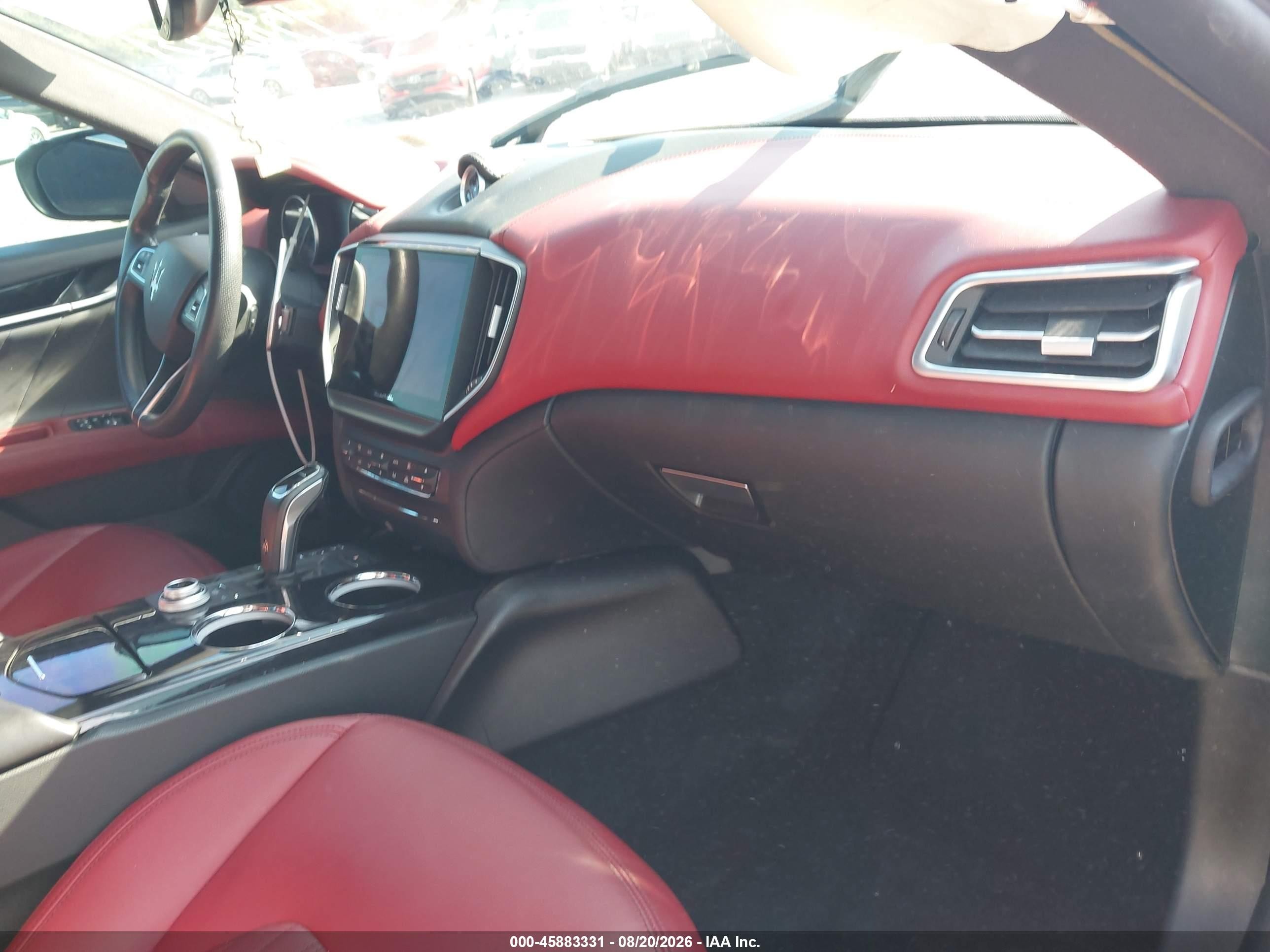2022 Maserati Ghibli VIN ZAM57YSM4NX399862 IAAI salvage auction — Side, Mv-907A (New York), sold $7,850 on 2026-09-08 (photo 5)