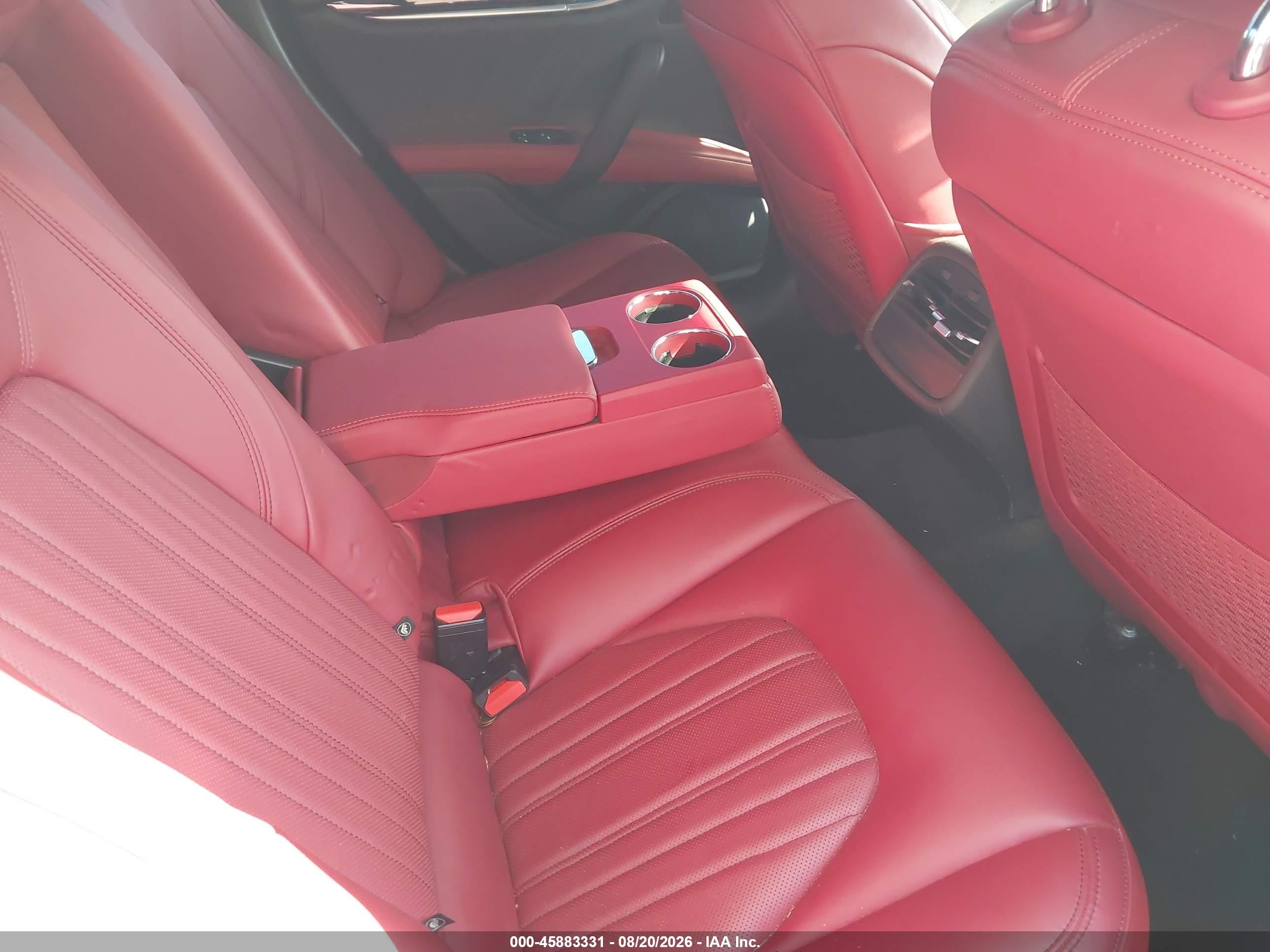 2022 Maserati Ghibli VIN ZAM57YSM4NX399862 IAAI salvage auction — Side, Mv-907A (New York), sold $7,850 on 2026-09-08 (photo 8)