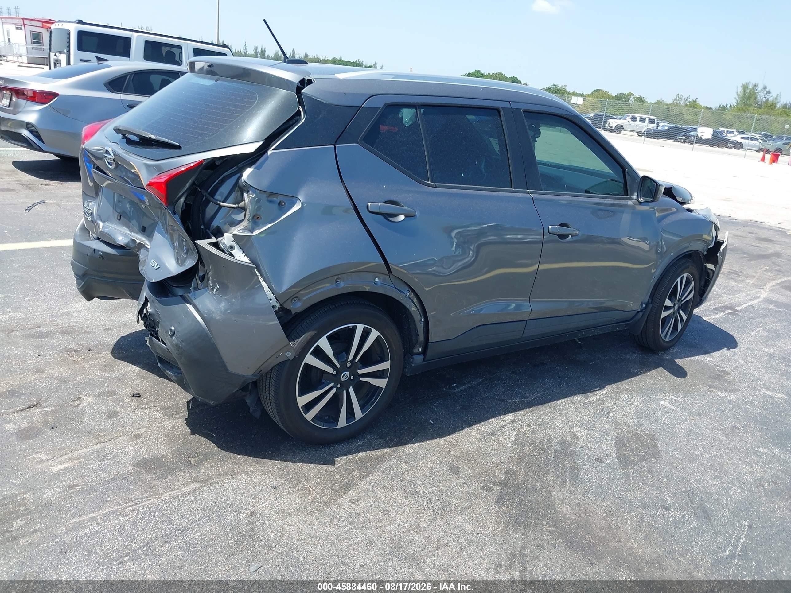 2020 Nissan Kicks VIN 3N1CP5CV6LL550990 IAAI salvage auction — Front End, Rebuildable (Florida), sold $1,500 on 2026-09-03 (photo 4)