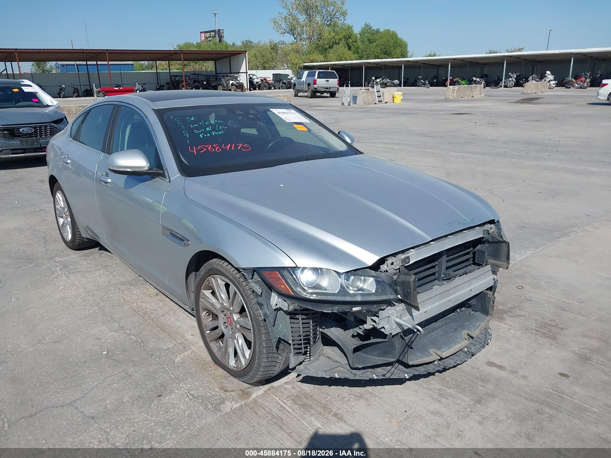 2017 Jaguar Xf VIN SAJBD4BV2HCY34778 IAAI salvage auction — Front End, Original (Texas), sold $3,400 on 2026-09-16 (photo 1)