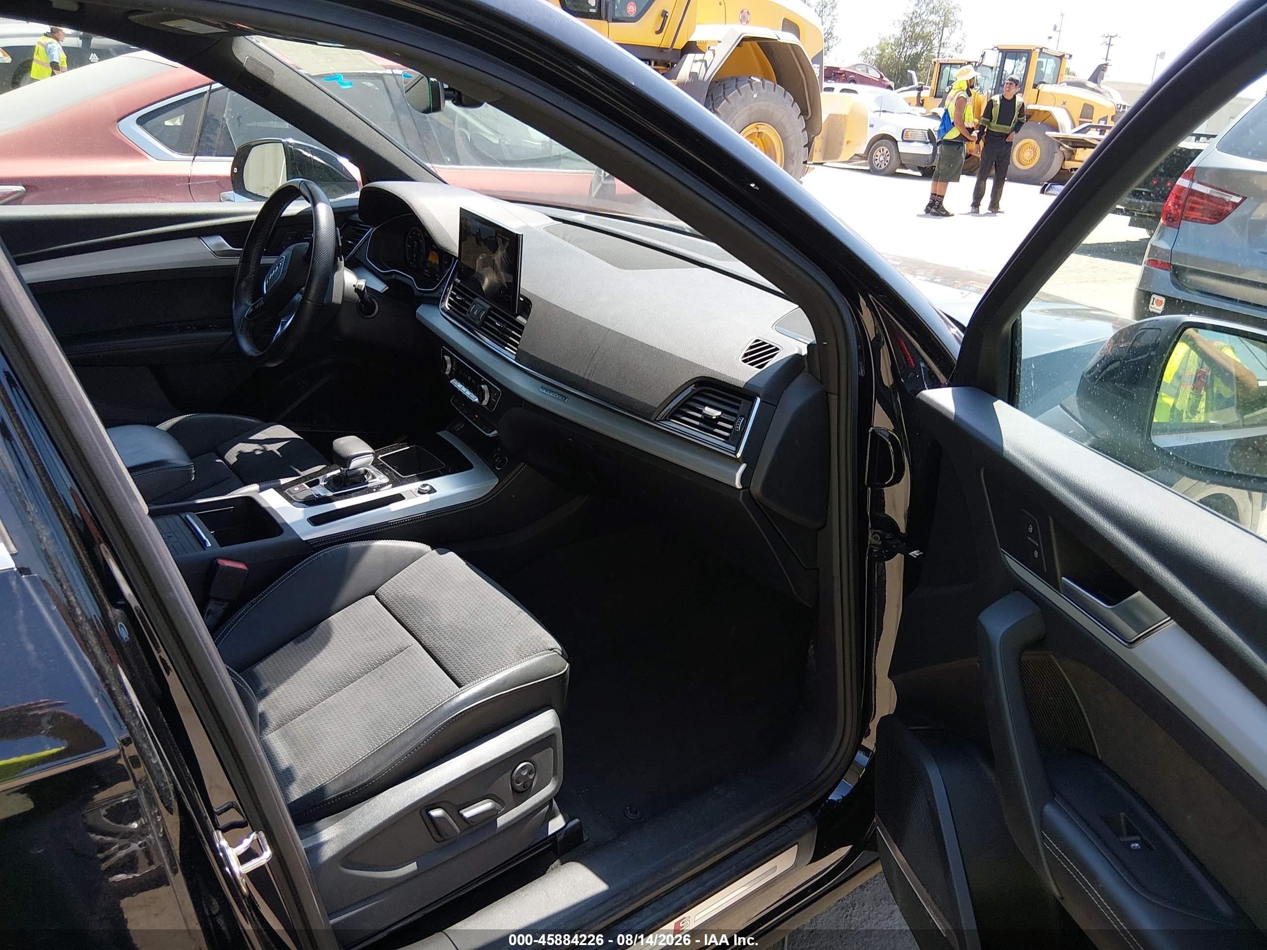 2021 Audi Q5 VIN WA1E2AFY9M2045459 IAAI salvage auction — Rear End, Salvage (California), sold $10,600 on 2026-09-11 (photo 5)