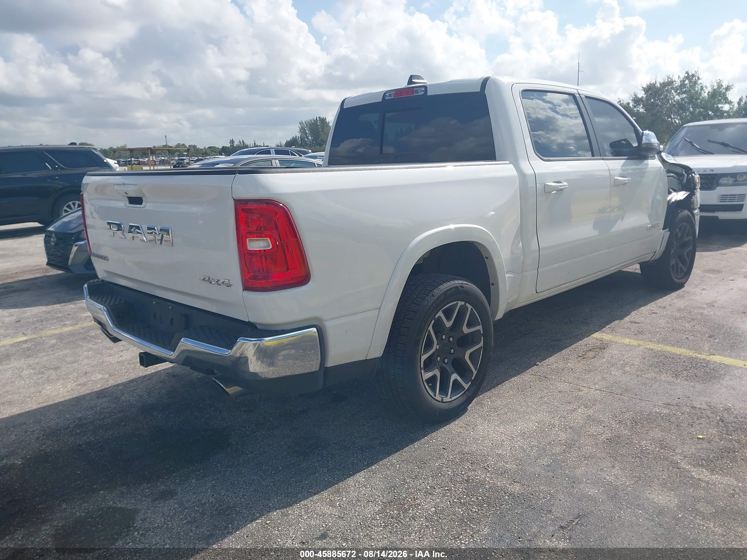 2026 Ram 1500 VIN 3C6SRFJP6T4159725 IAAI salvage auction — Side, Enterprise Vehicles Clear Only (Florida), sold $29,400 on 2026-09-17 (photo 4)