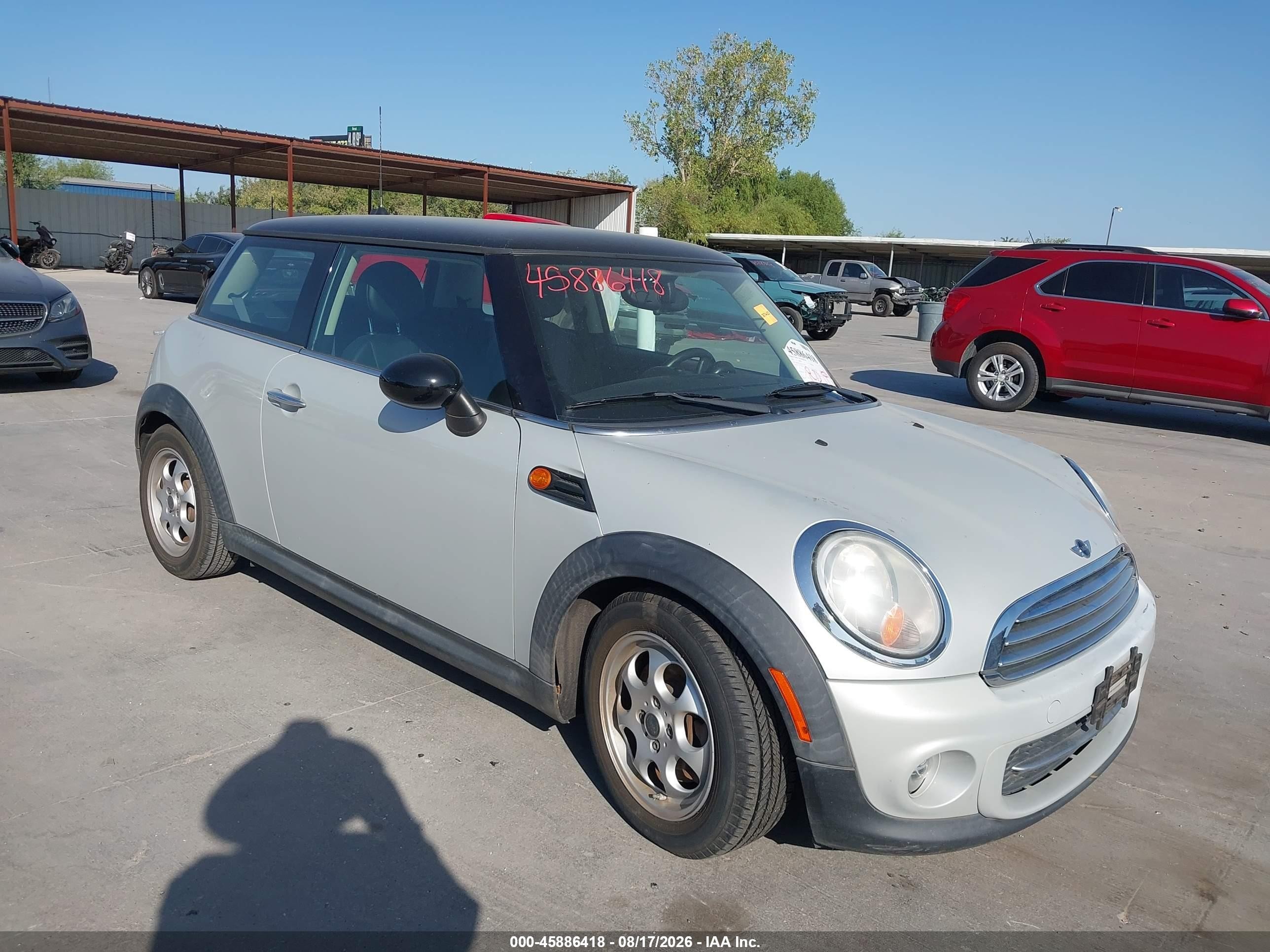 2012 Mini Cooper VIN WMWSU3C55CT262148 IAAI salvage auction — Water/Flood, Salvage (Texas), sold $350 on 2026-09-19 (photo 1)