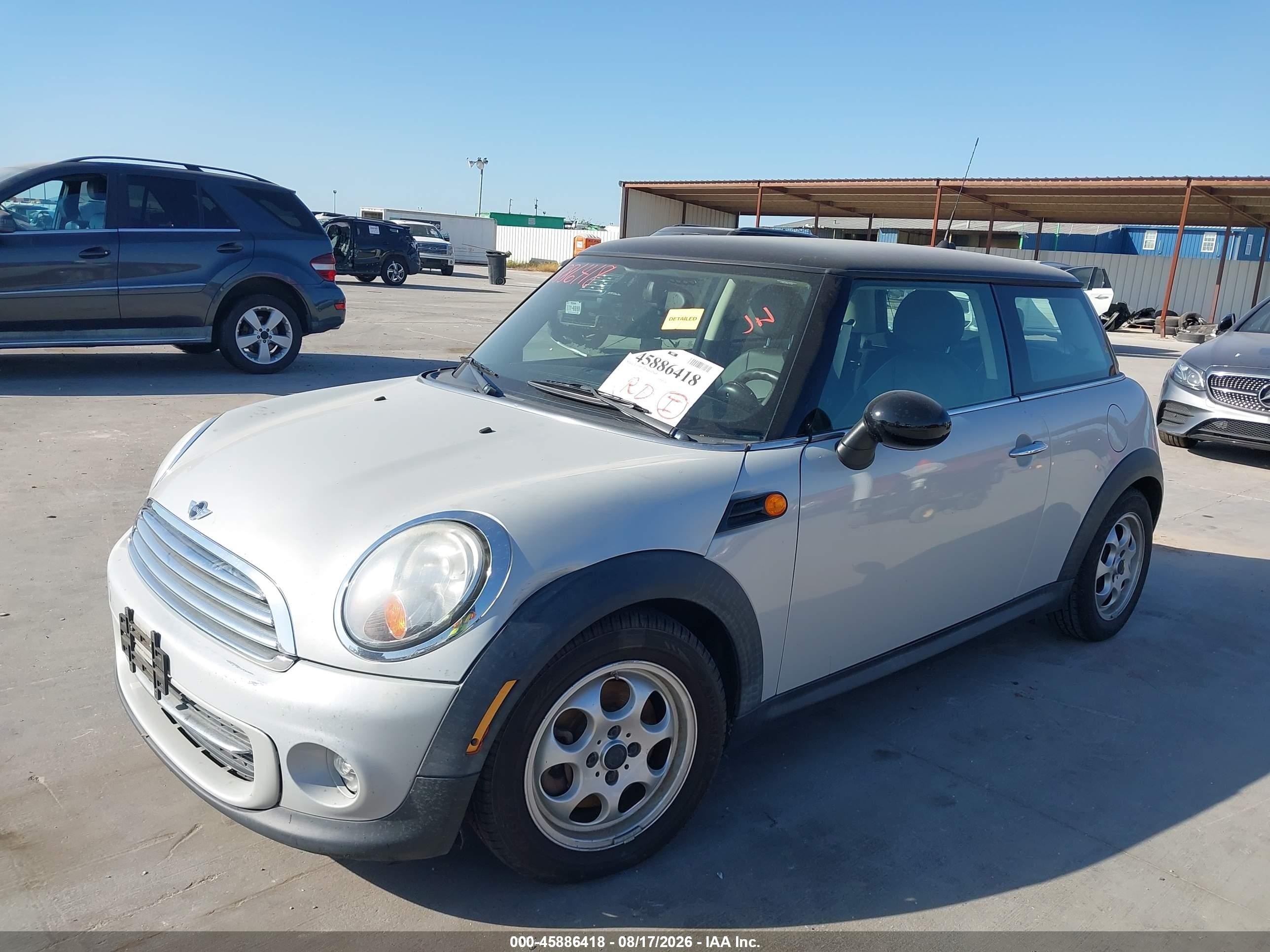 2012 Mini Cooper VIN WMWSU3C55CT262148 IAAI salvage auction — Water/Flood, Salvage (Texas), sold $350 on 2026-09-19 (photo 2)