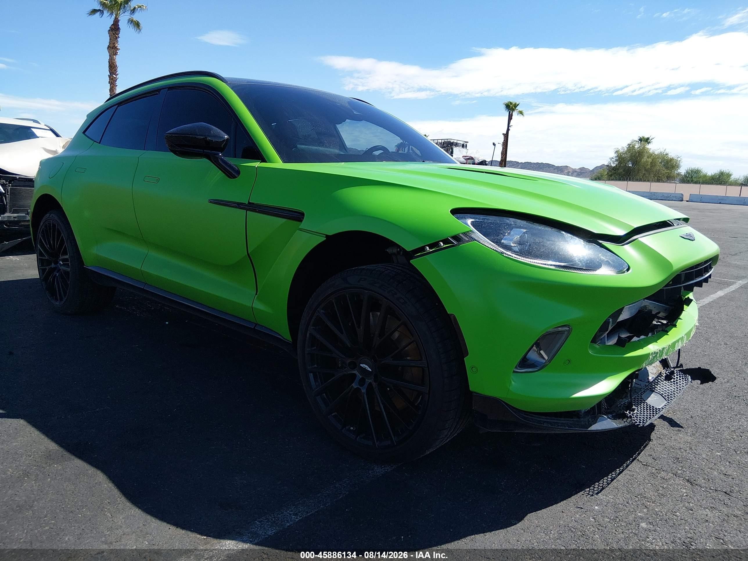 2022 Aston Martin DBX VIN SD7VUJAW3NTV05572 — IAAI salvage auction photo