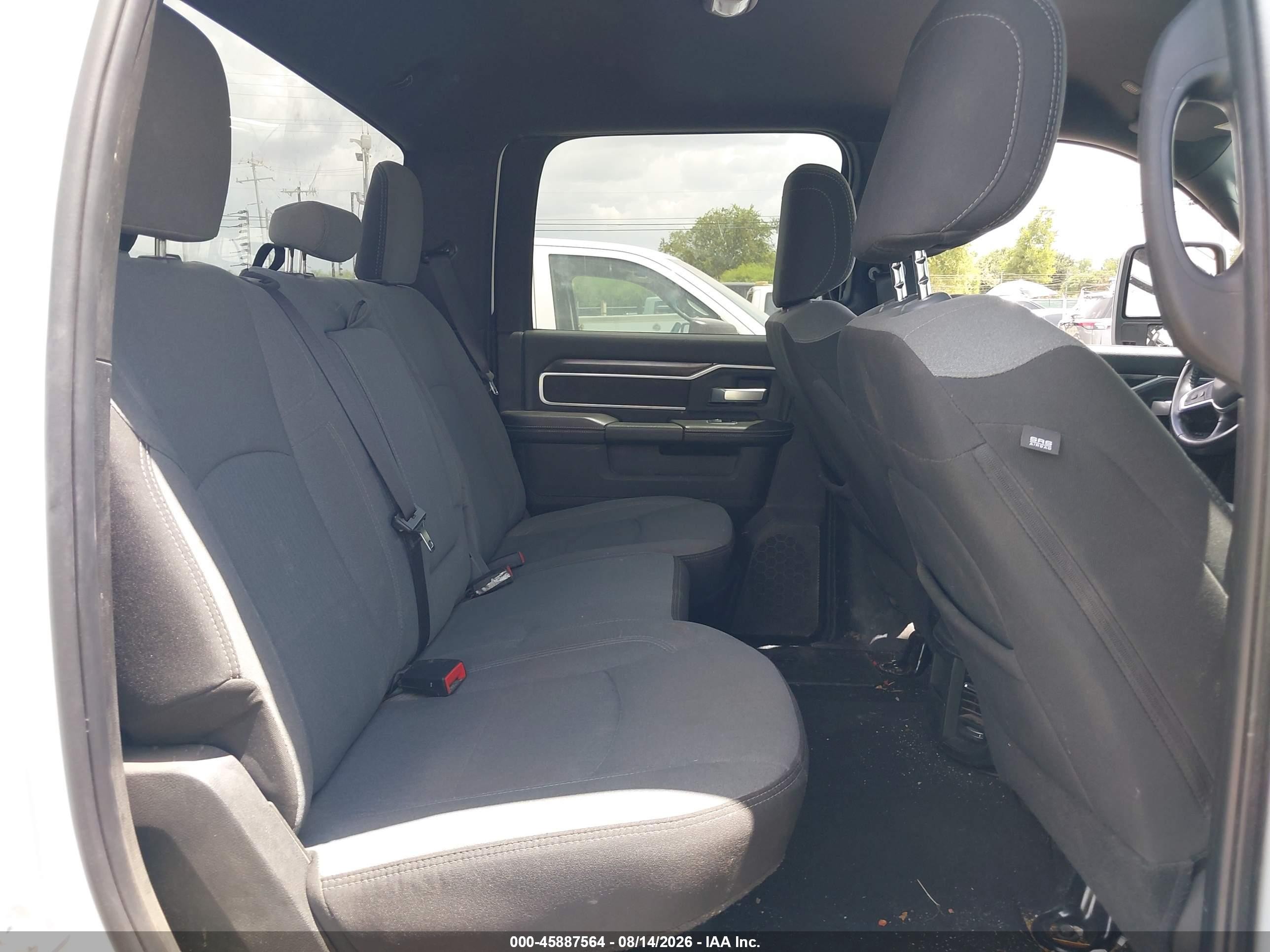 2024 Ram 2500 VIN 3C6UR5DL9RG340482 IAAI salvage auction — Rear End, Enterprise Vehicles Clear Only (Texas), sold $29,250 on 2026-08-20 (photo 8)