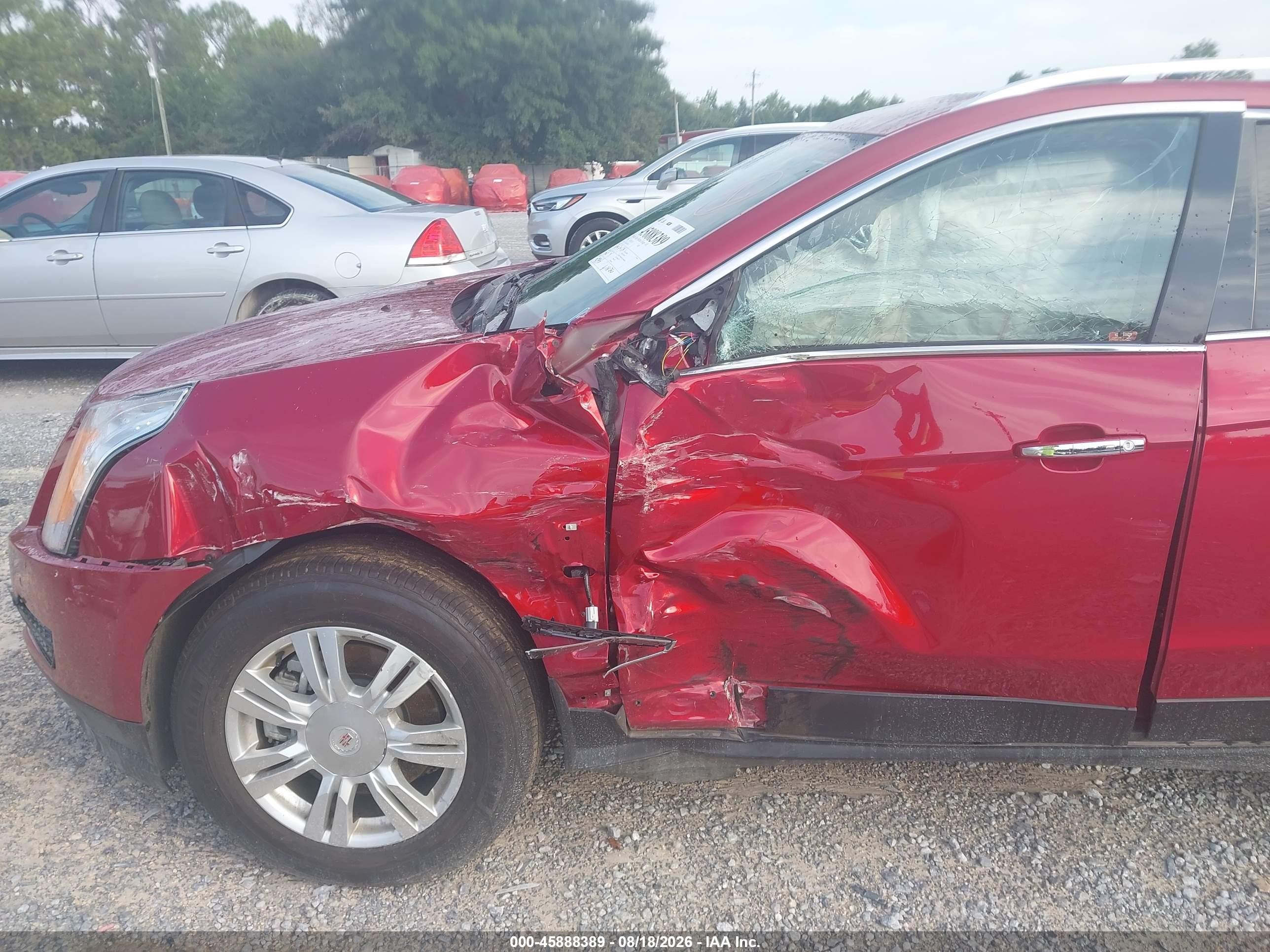2014 Cadillac Srx VIN 3GYFNBE36ES629010 IAAI salvage auction — Side, Rebuildable (Florida), sold $1,350 on 2026-09-24 (photo 6)
