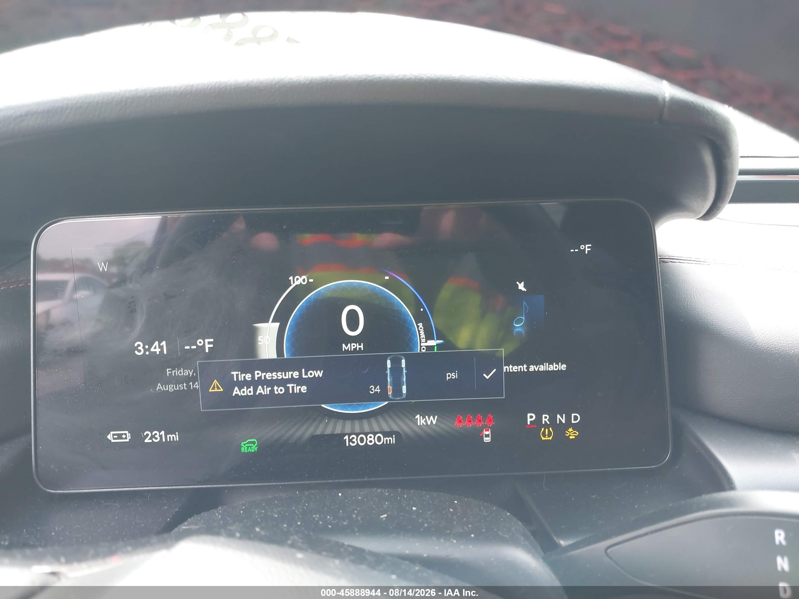 2024 Acura Zdx VIN 4W5KHMRK8RZ517510 IAAI salvage auction — Front End, Rebuildable (Florida), sold $12,100 on 2026-09-26 (photo 7)