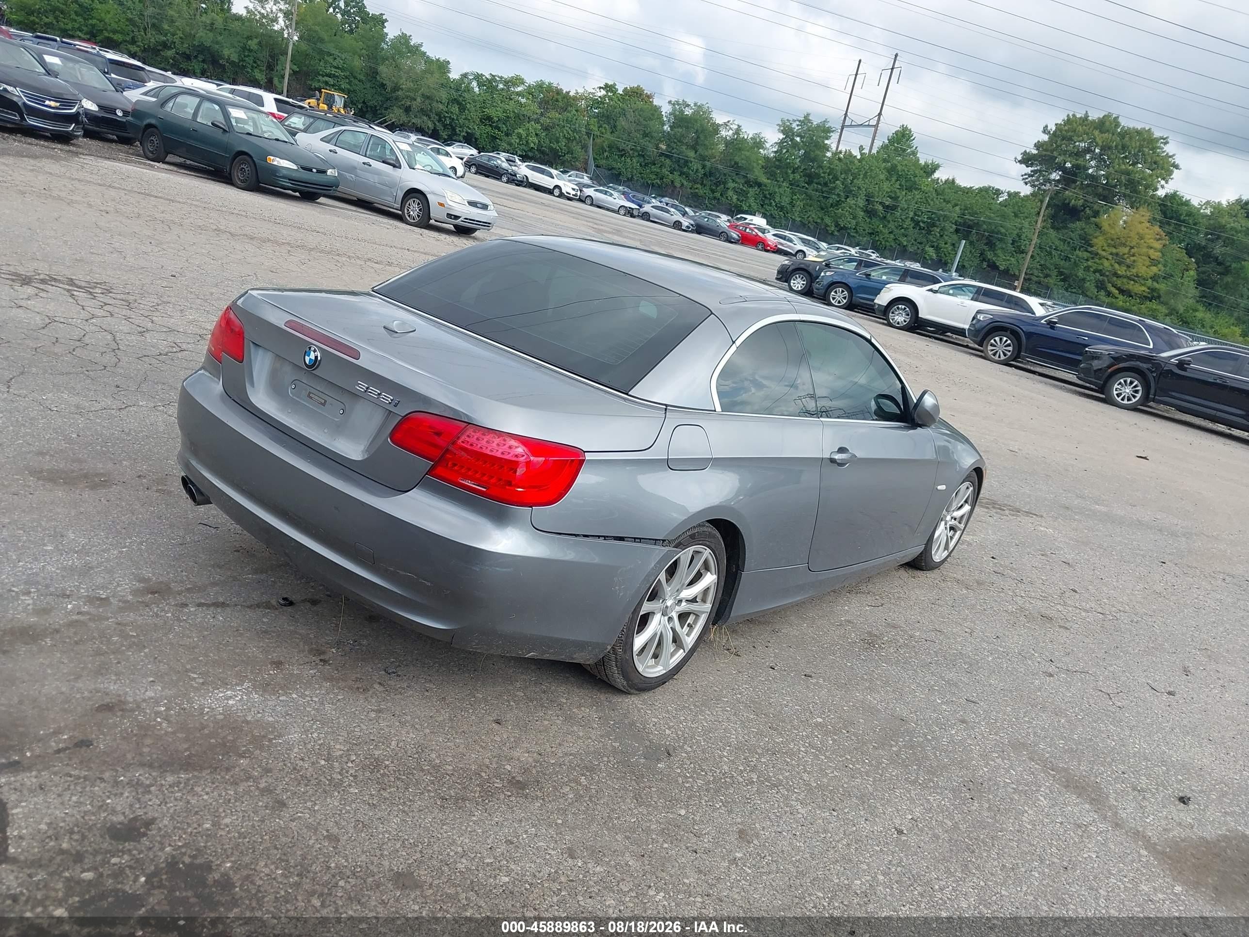 2013 BMW 3 series VIN WBADW3C59DJ526195 IAAI salvage auction — Unknown, Salvage (Pennsylvania), sold $1,750 on 2026-08-30 (photo 4)