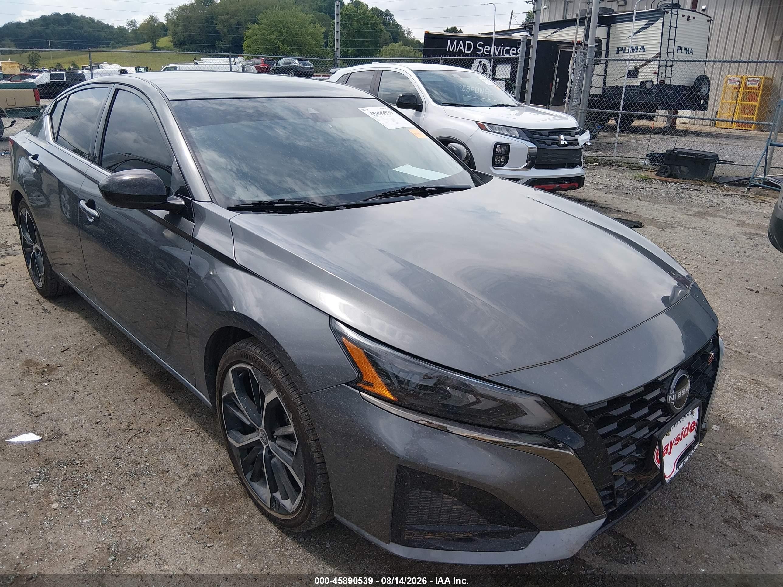 2025 Nissan Altima VIN 1N4BL4CV5SN378129 — IAAI salvage auction photo
