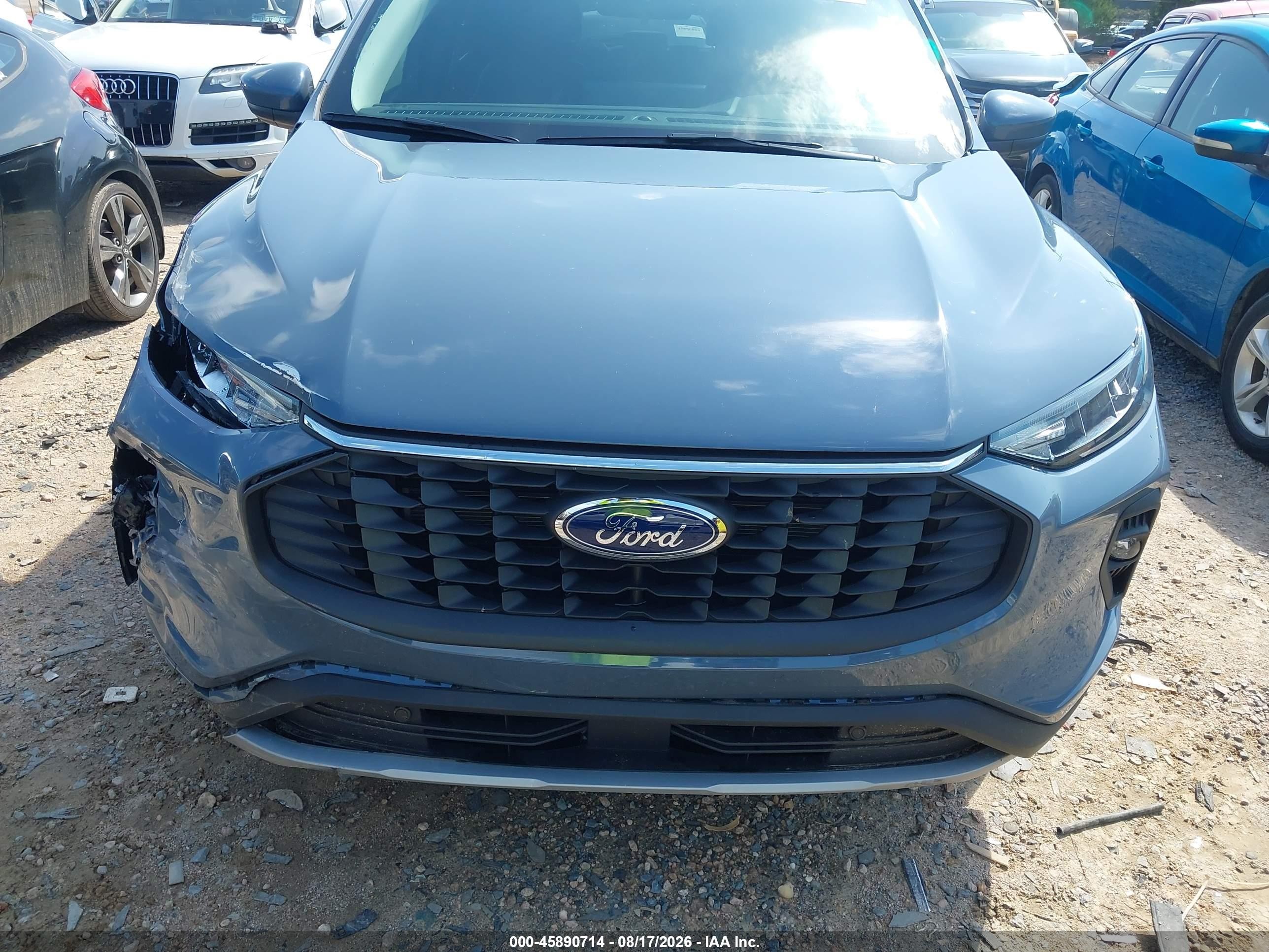 2024 Ford Escape VIN 1FMCU0E15RUB44227 IAAI salvage auction — Side, Salvage (North Carolina), sold $11,500 on 2026-10-06 (photo 6)