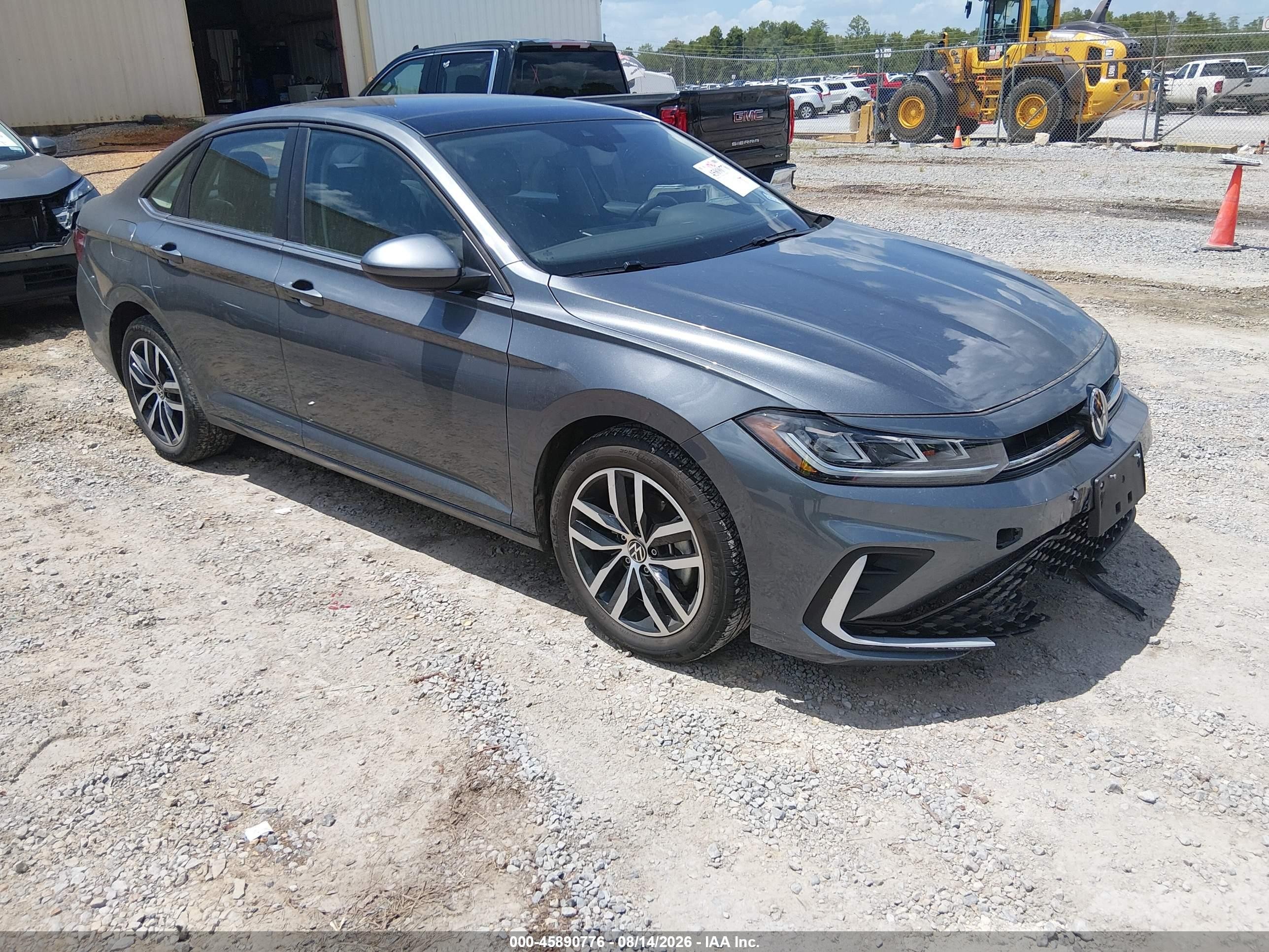 2025 Volkswagen Jetta VIN 3VW7X7BU4SM061206 IAAI salvage auction — Front End, Enterprise Vehicles Clear Only (Texas), sold $11,000 on 2026-08-25 (photo 1)