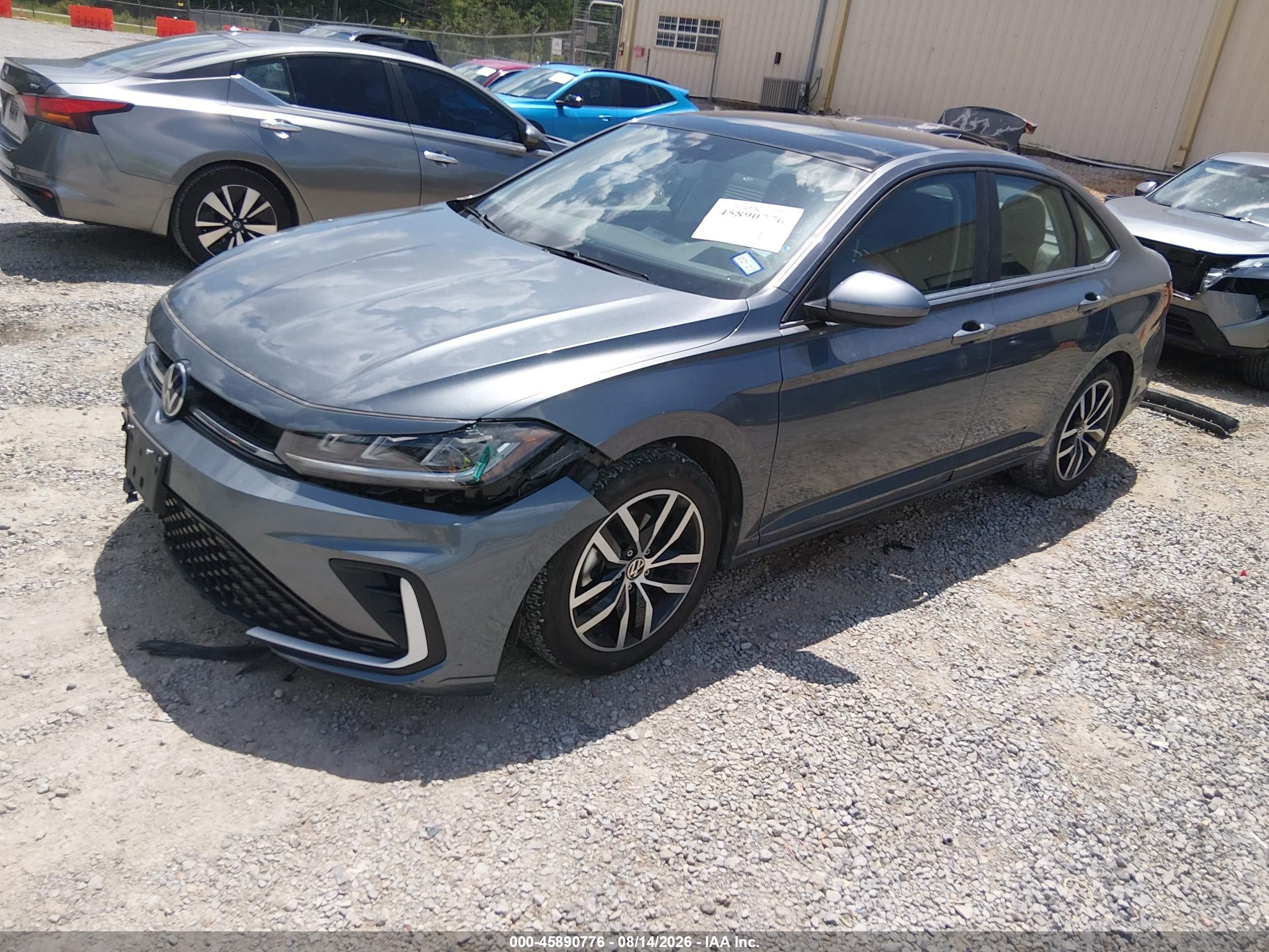 2025 Volkswagen Jetta VIN 3VW7X7BU4SM061206 IAAI salvage auction — Front End, Enterprise Vehicles Clear Only (Texas), sold $11,000 on 2026-08-25 (photo 2)