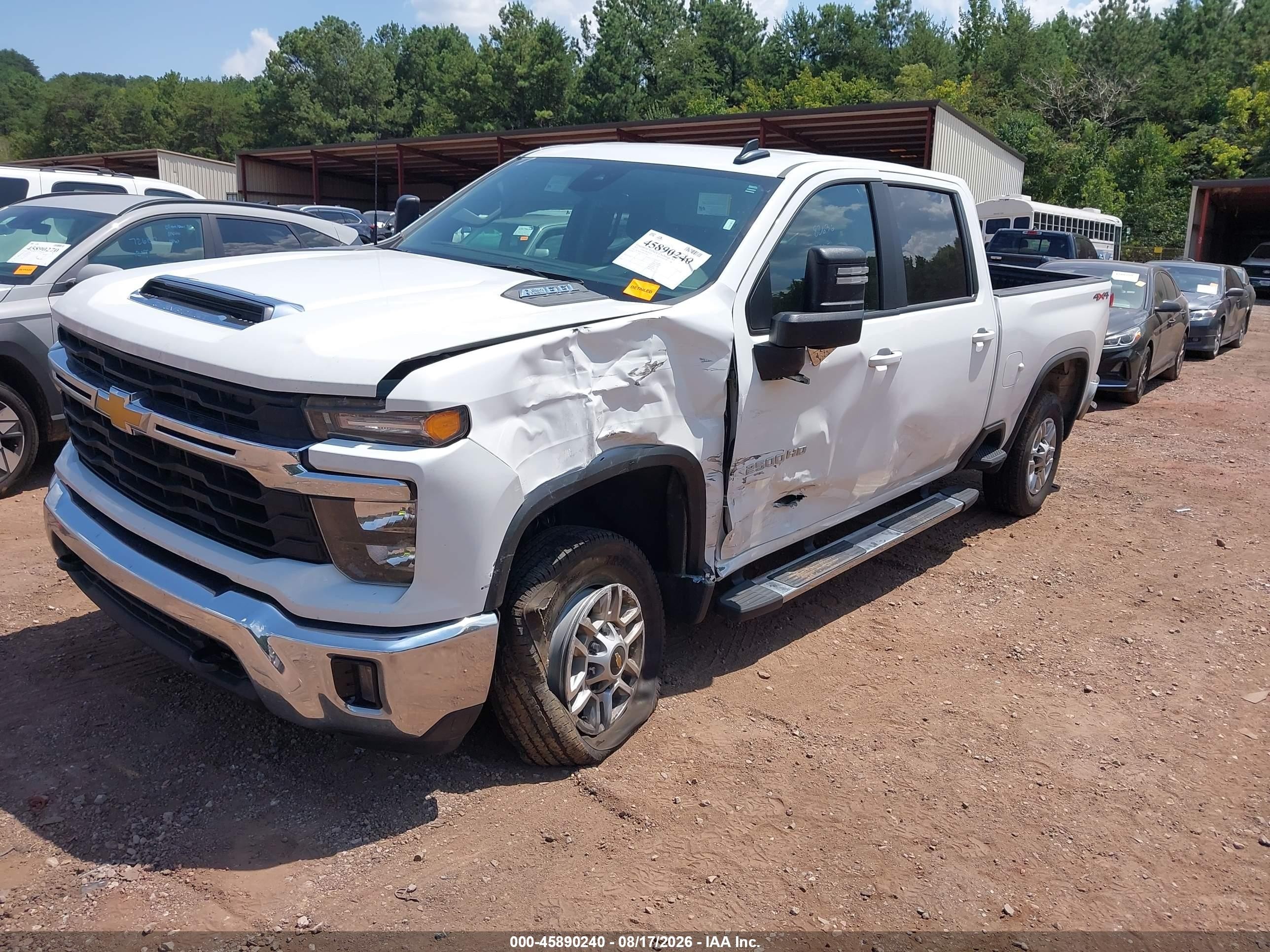 2025 Chevrolet Silverado VIN 2GC1KNE7XS1233005 IAAI salvage auction — Unknown, Enterprise Vehicles Clear Only (Alabama), sold $23,350 on 2026-08-19 (photo 2)