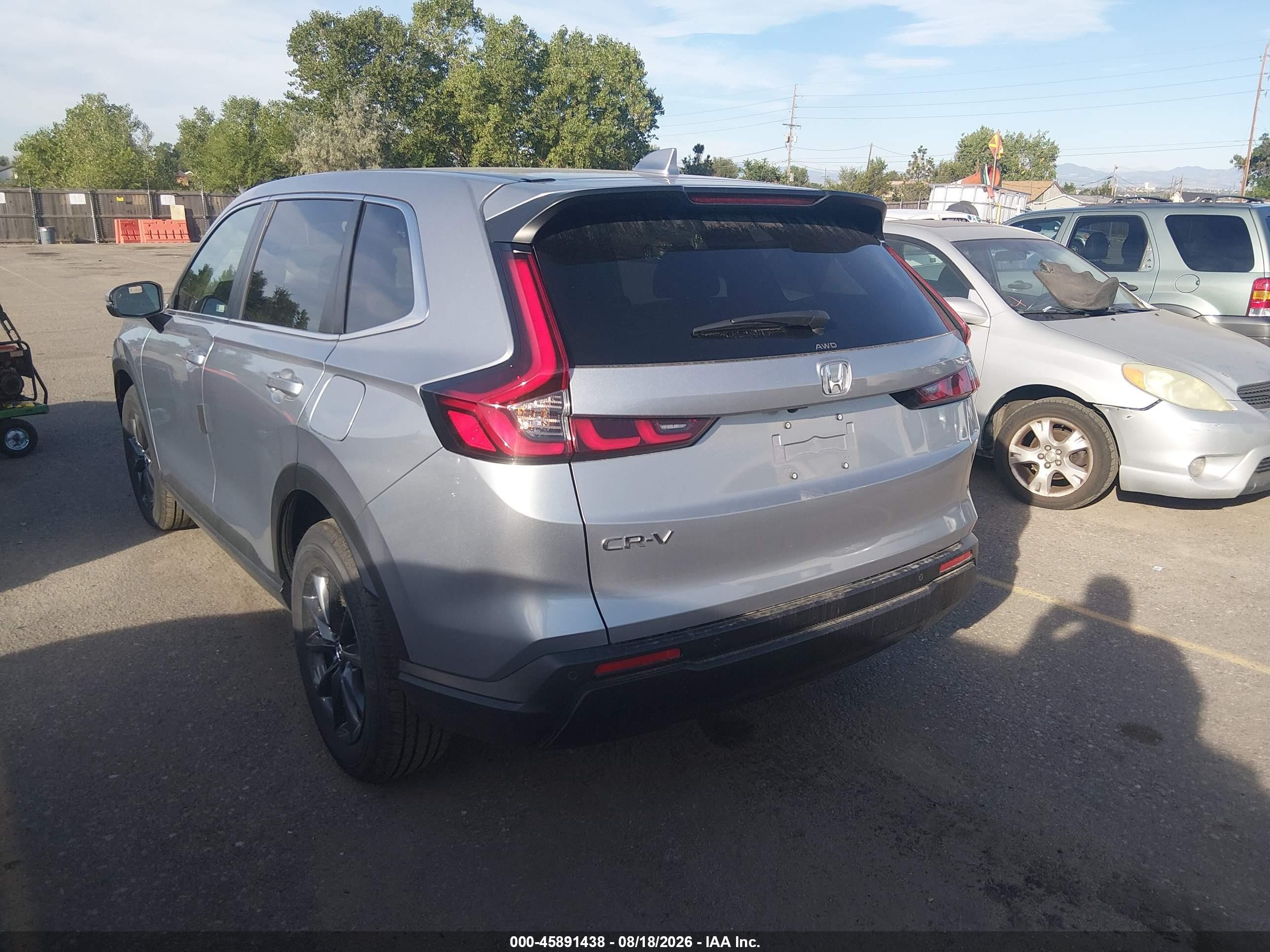 2026 Honda CR-V VIN 2HKRS4H76TH511147 IAAI salvage auction — Front End, Enterprise Vehicles Clear Only (Colorado), sold $25,750 on 2026-08-22 (photo 3)