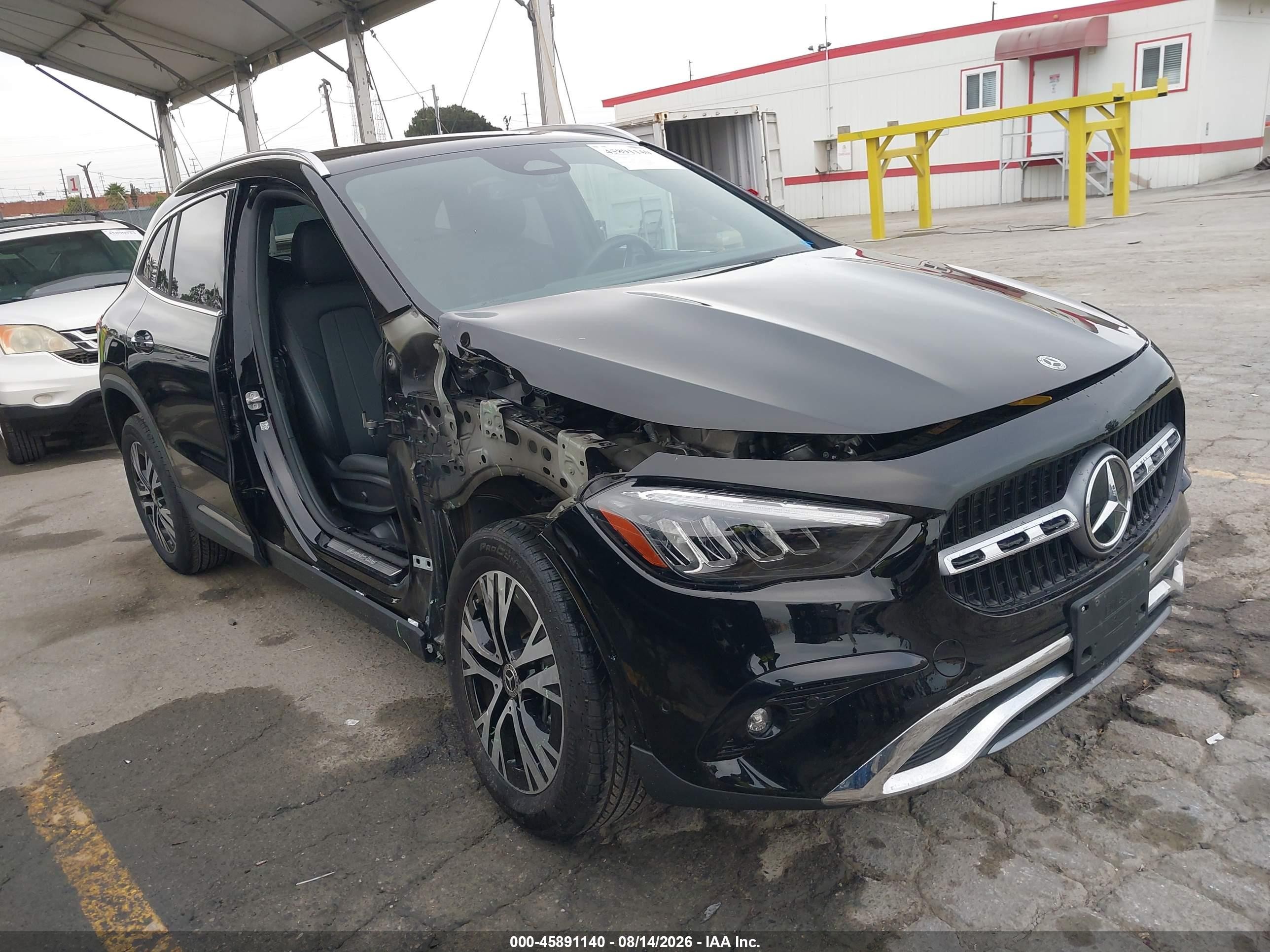 2025 Mercedes-Benz GLA-Class VIN W1N4N4GB5SJ681411 — IAAI salvage auction photo