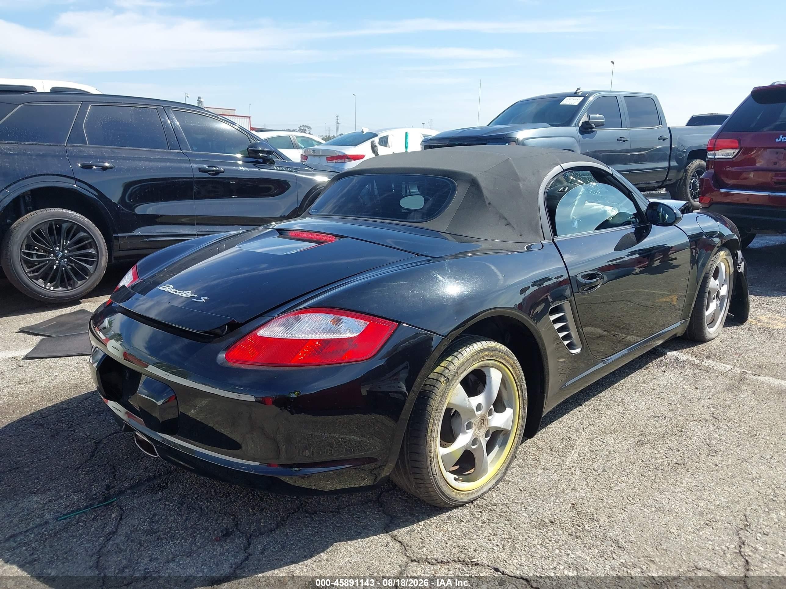 2005 Porsche Boxster VIN WP0CA29815U711351 IAAI salvage auction — Unknown, Salvage (California), sold $1,150 on 2026-09-13 (photo 4)