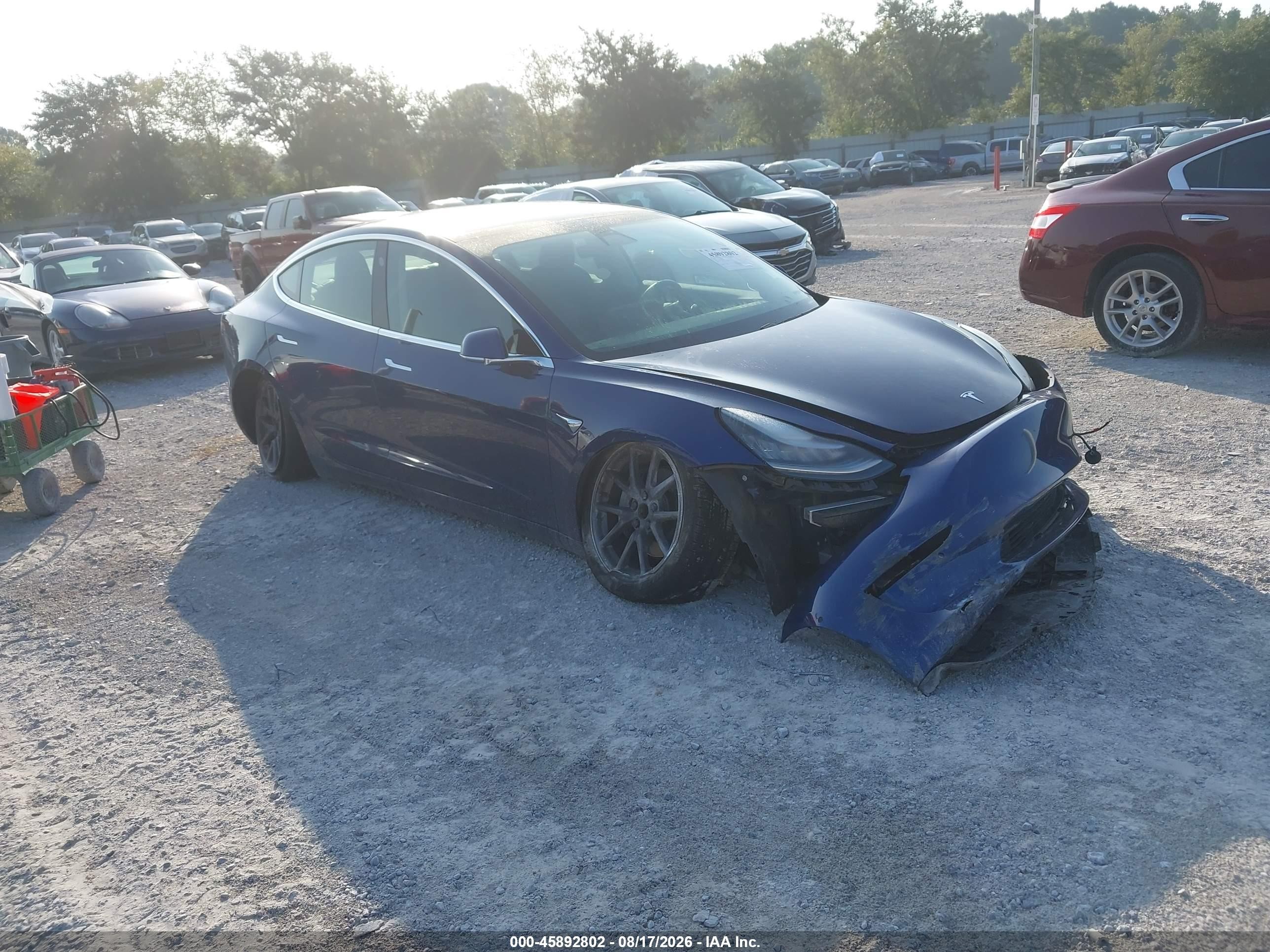 2019 Tesla Model 3 VIN 5YJ3E1EA0KF435465 IAAI salvage auction — Front End, Rebuildable (Florida), sold $3,150 on 2026-09-23 (photo 1)