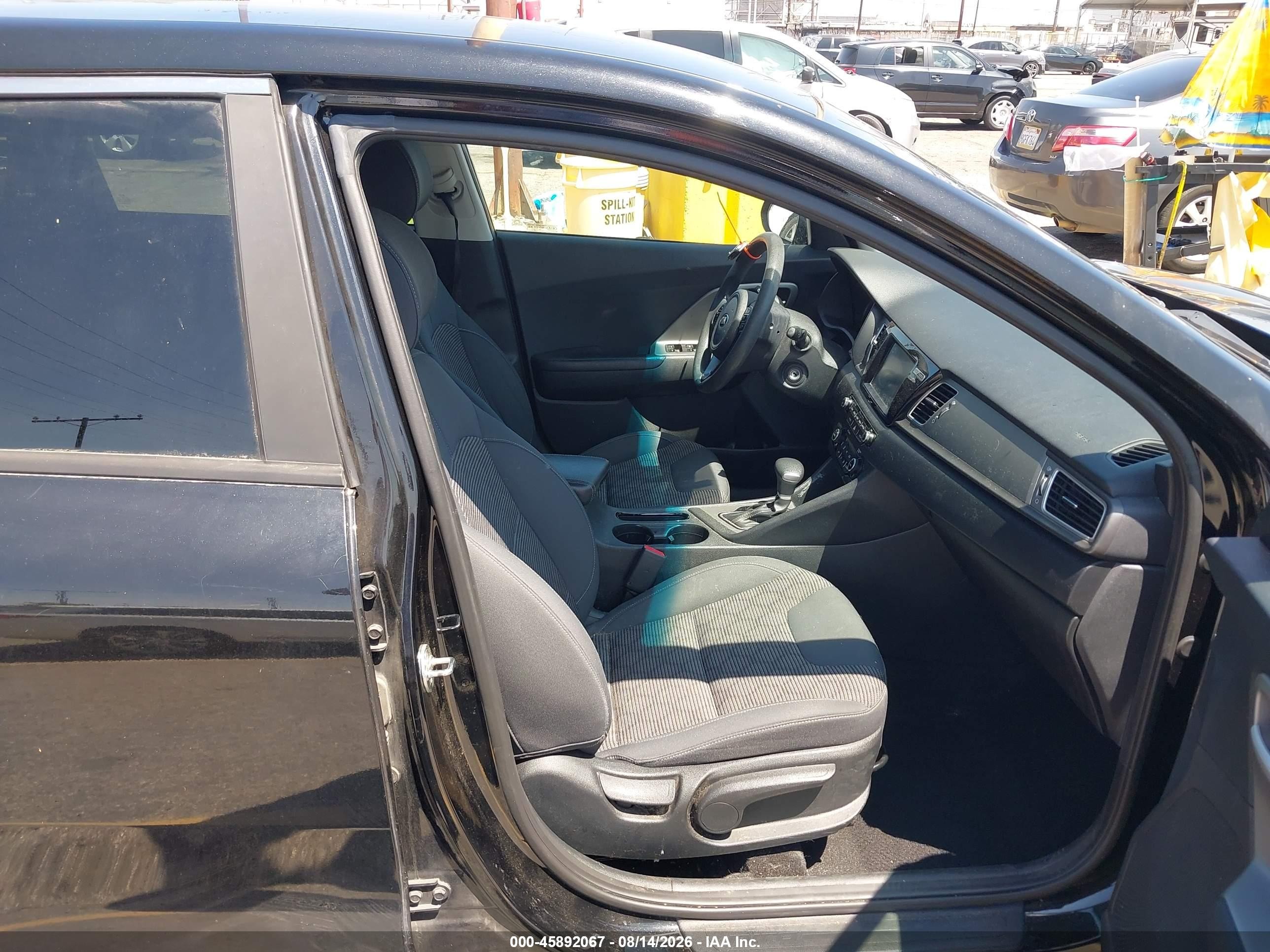 2018 Kia Niro VIN KNDCB3LC5J5128530 IAAI salvage auction — Normal Wear, Clear - Dealer Only (California), sold $1,600 on 2026-09-08 (photo 5)
