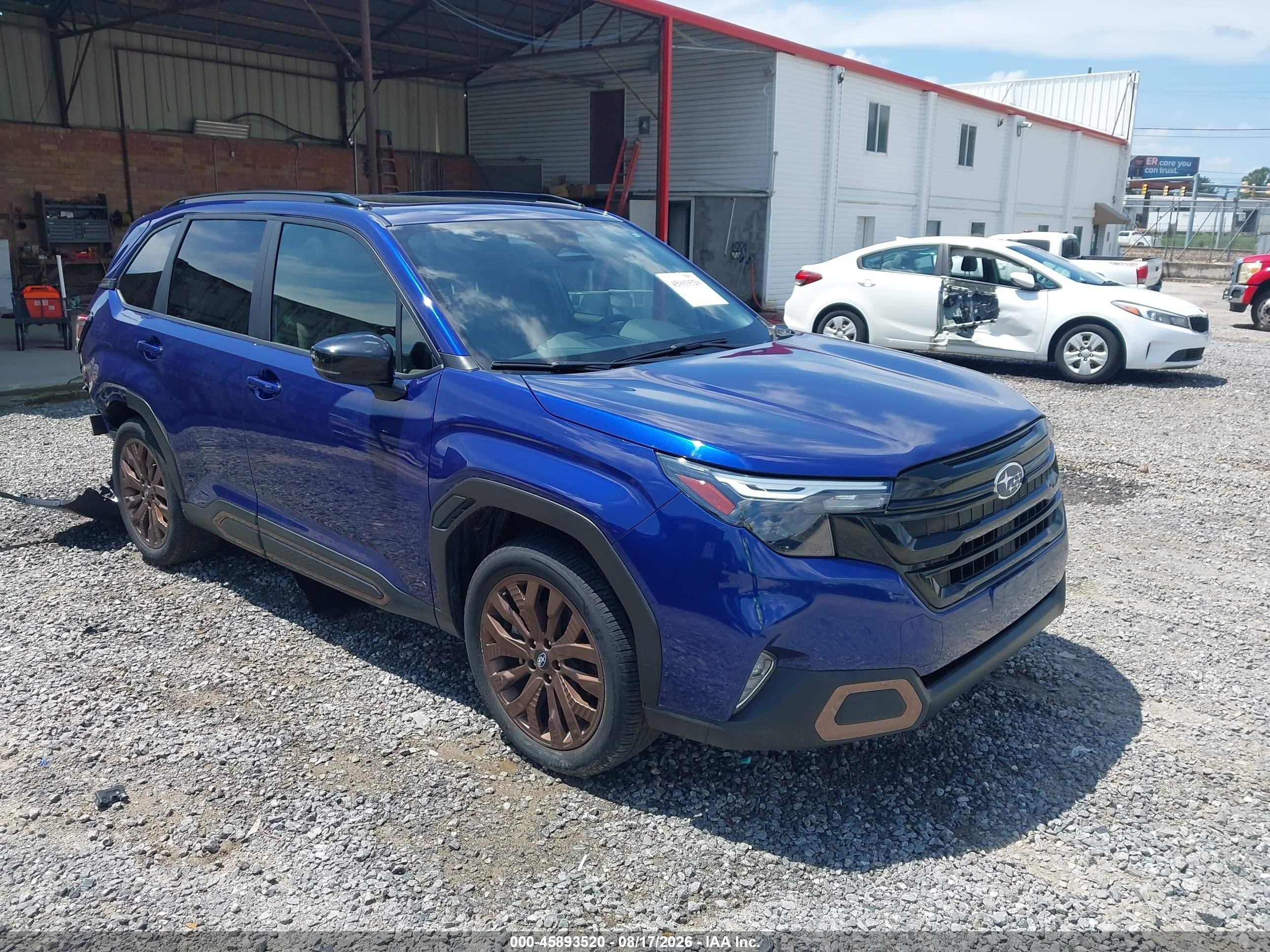 2025 Subaru Forester VIN JF2SLDHC4SH462475 — IAAI salvage auction photo