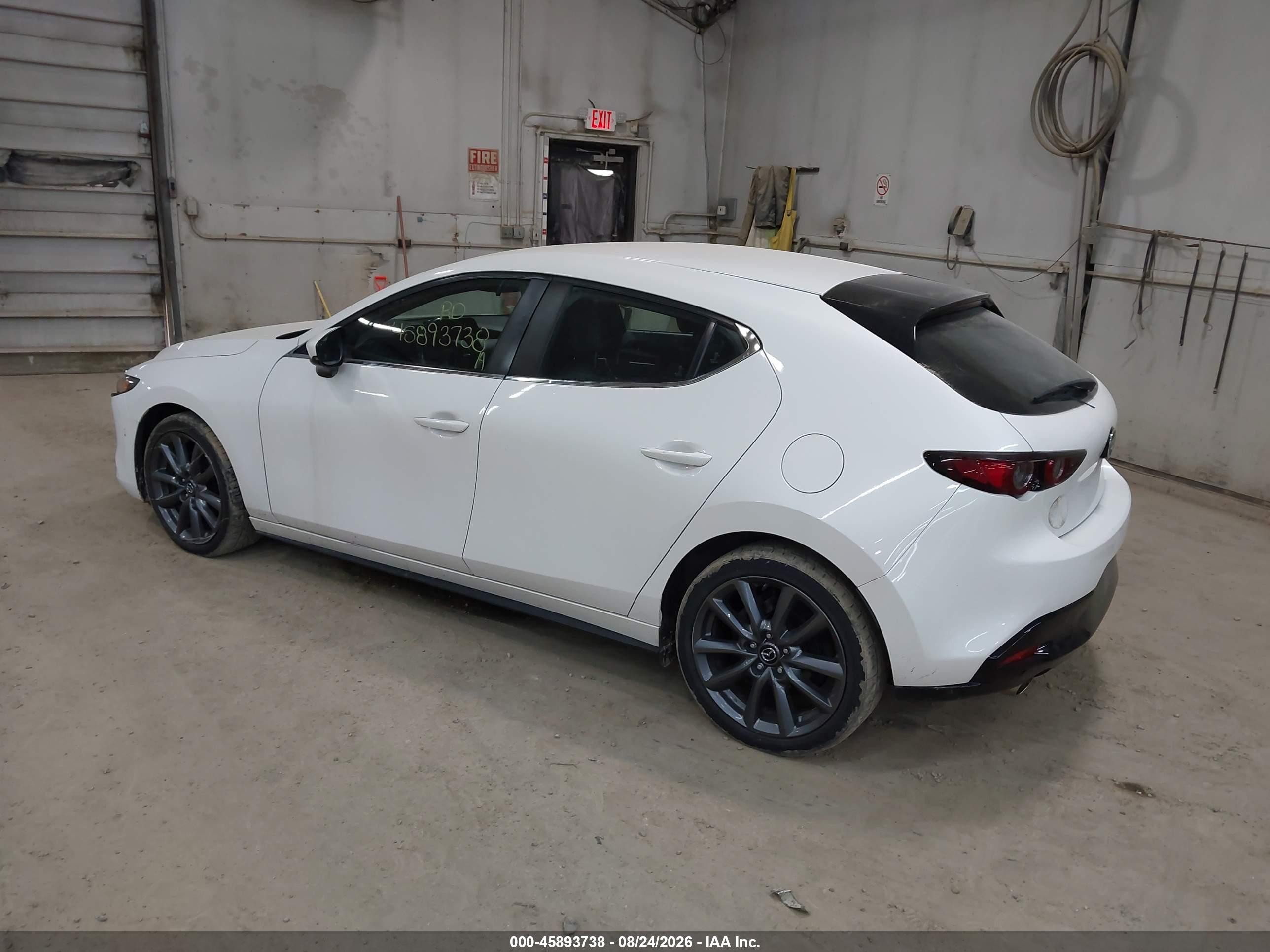 2021 Mazda 3 VIN JM1BPBKL9M1328380 IAAI salvage auction — Hail, Salvage (Pennsylvania), sold $5,700 on 2026-09-12 (photo 3)