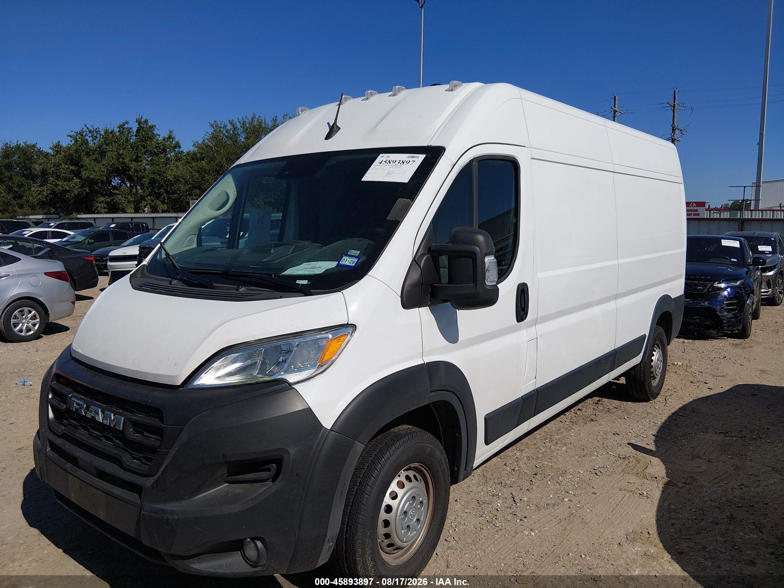 2026 Ram ProMaster 2500 VIN 3C6LRVDG6TE180238 IAAI salvage auction — Engine Damage, Enterprise Vehicles Clear Only (Texas), sold $23,250 on 2026-08-20 (photo 2)