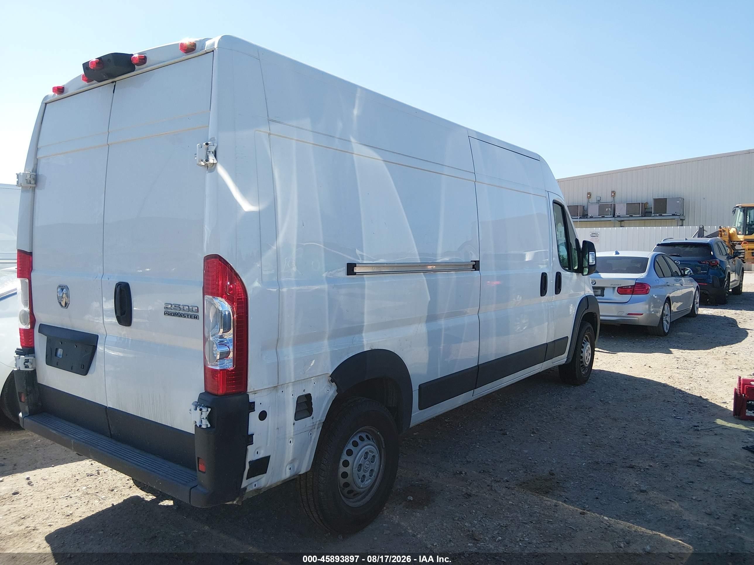 2026 Ram ProMaster 2500 VIN 3C6LRVDG6TE180238 IAAI salvage auction — Engine Damage, Enterprise Vehicles Clear Only (Texas), sold $23,250 on 2026-08-20 (photo 4)