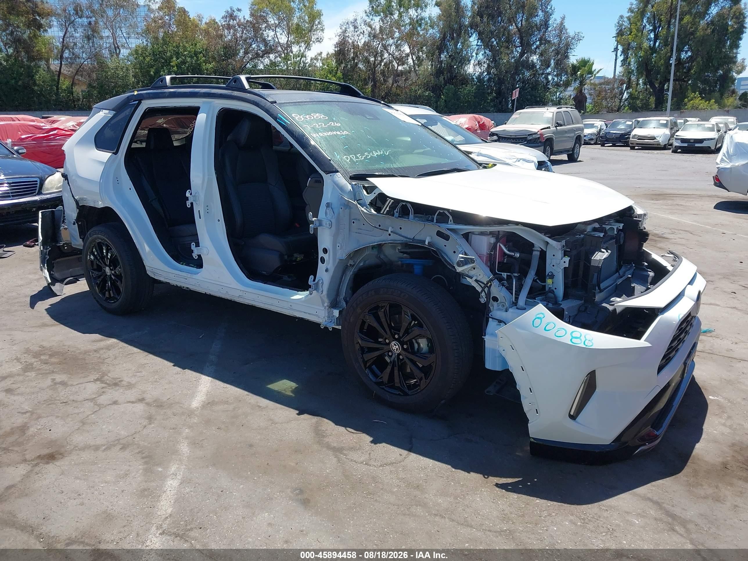 2022 Toyota RAV4 Hybrid VIN JTME6RFV0ND527970 — IAAI salvage auction photo