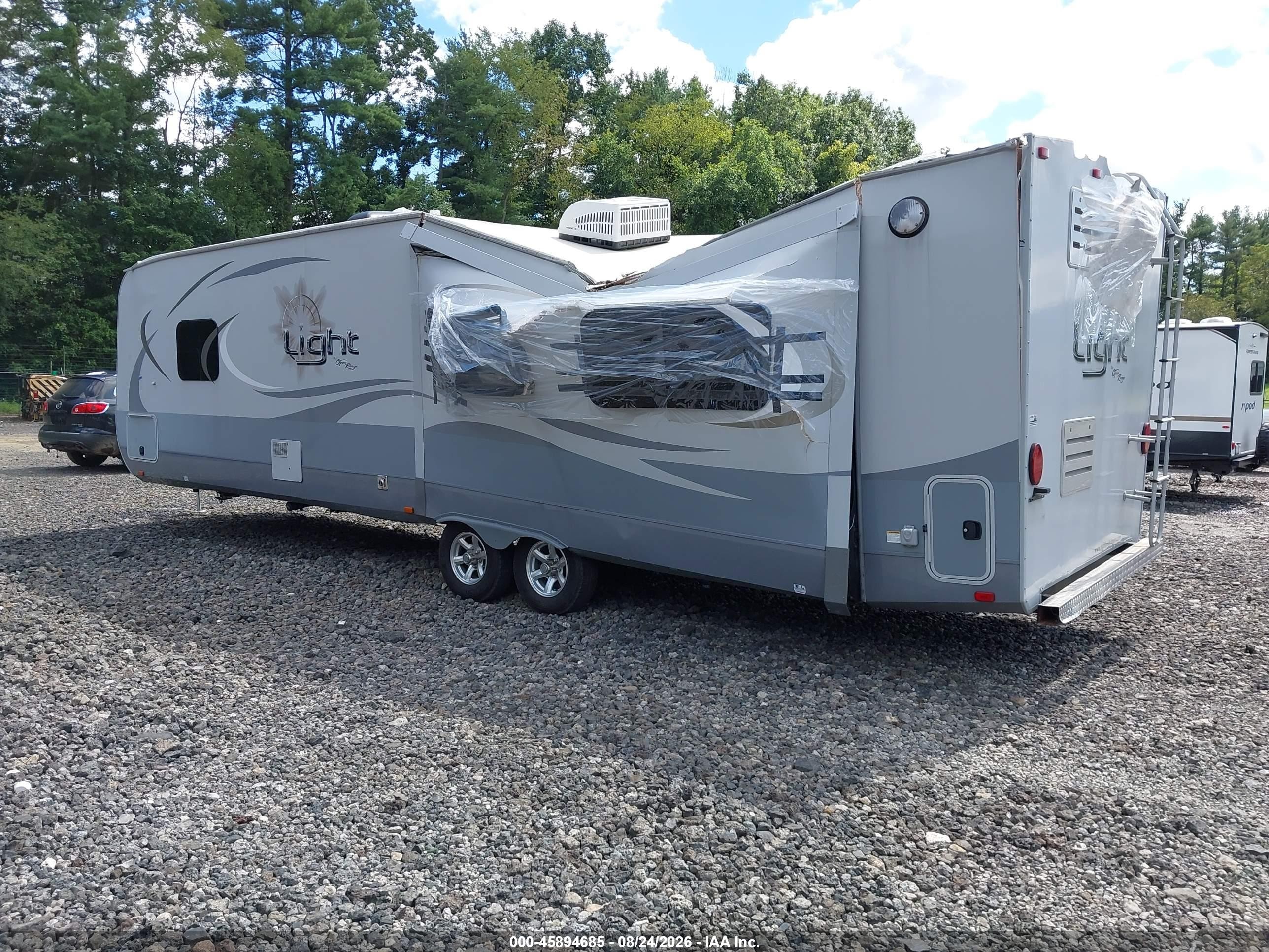 2016 Highland Ridge Light Series M-282rk VIN 58TTX3629G2024276 IAAI salvage auction — Top/Roof, Salvage (Ohio), sold $150 on 2026-09-14 (photo 3)