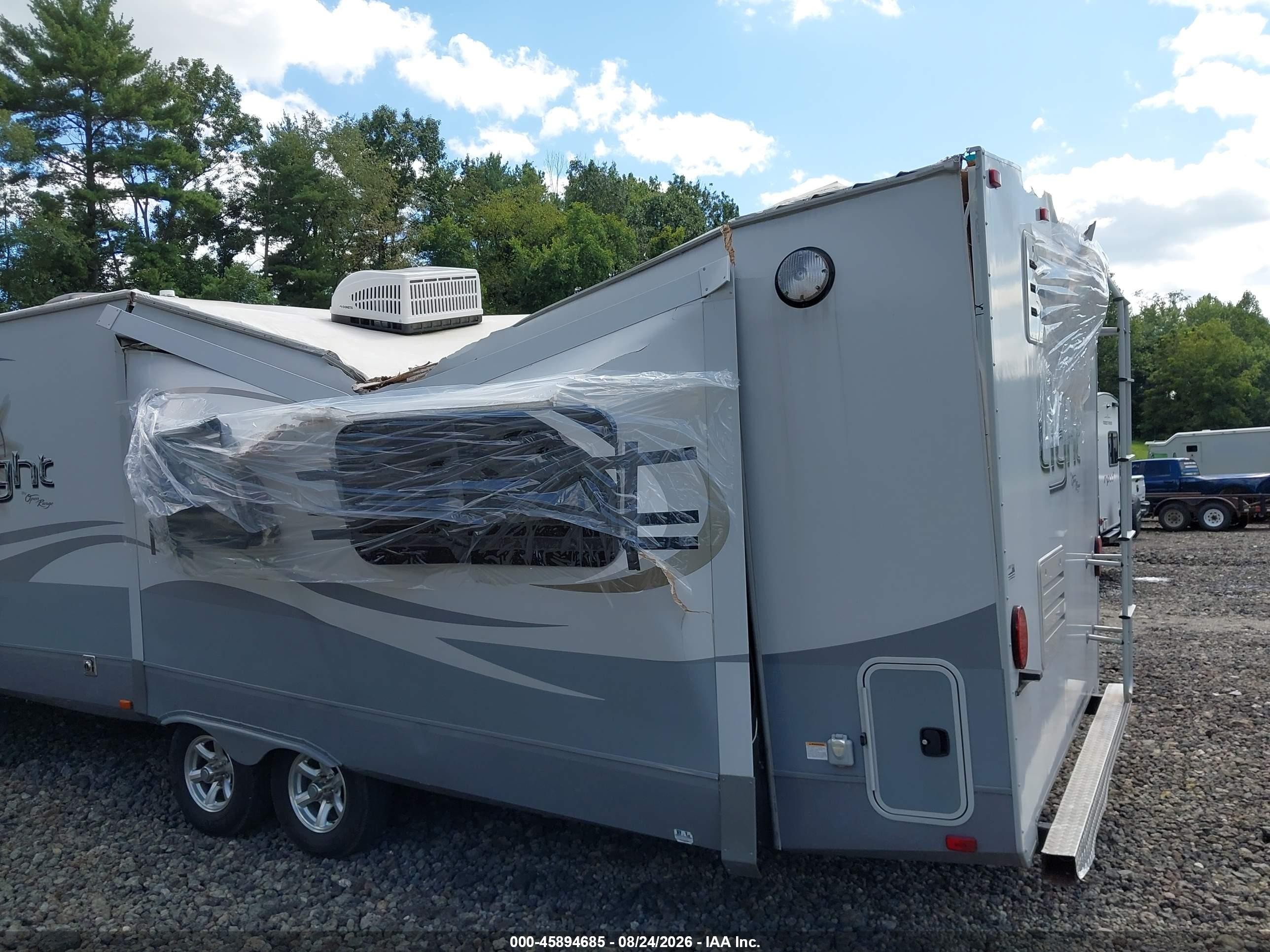 2016 Highland Ridge Light Series M-282rk VIN 58TTX3629G2024276 IAAI salvage auction — Top/Roof, Salvage (Ohio), sold $150 on 2026-09-14 (photo 6)