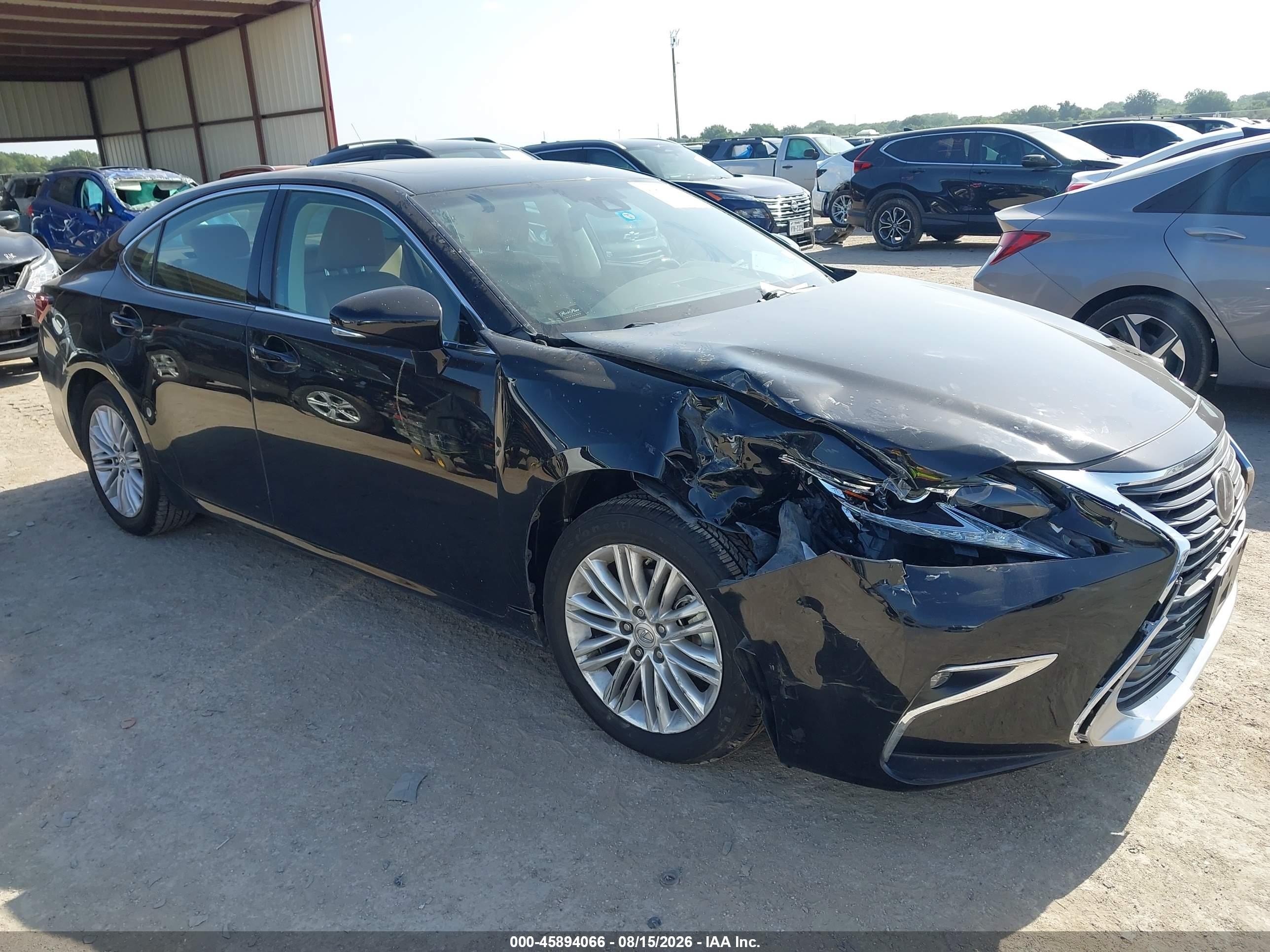 2016 Lexus ES 350 VIN 58ABK1GG2GU022021 — IAAI salvage auction photo