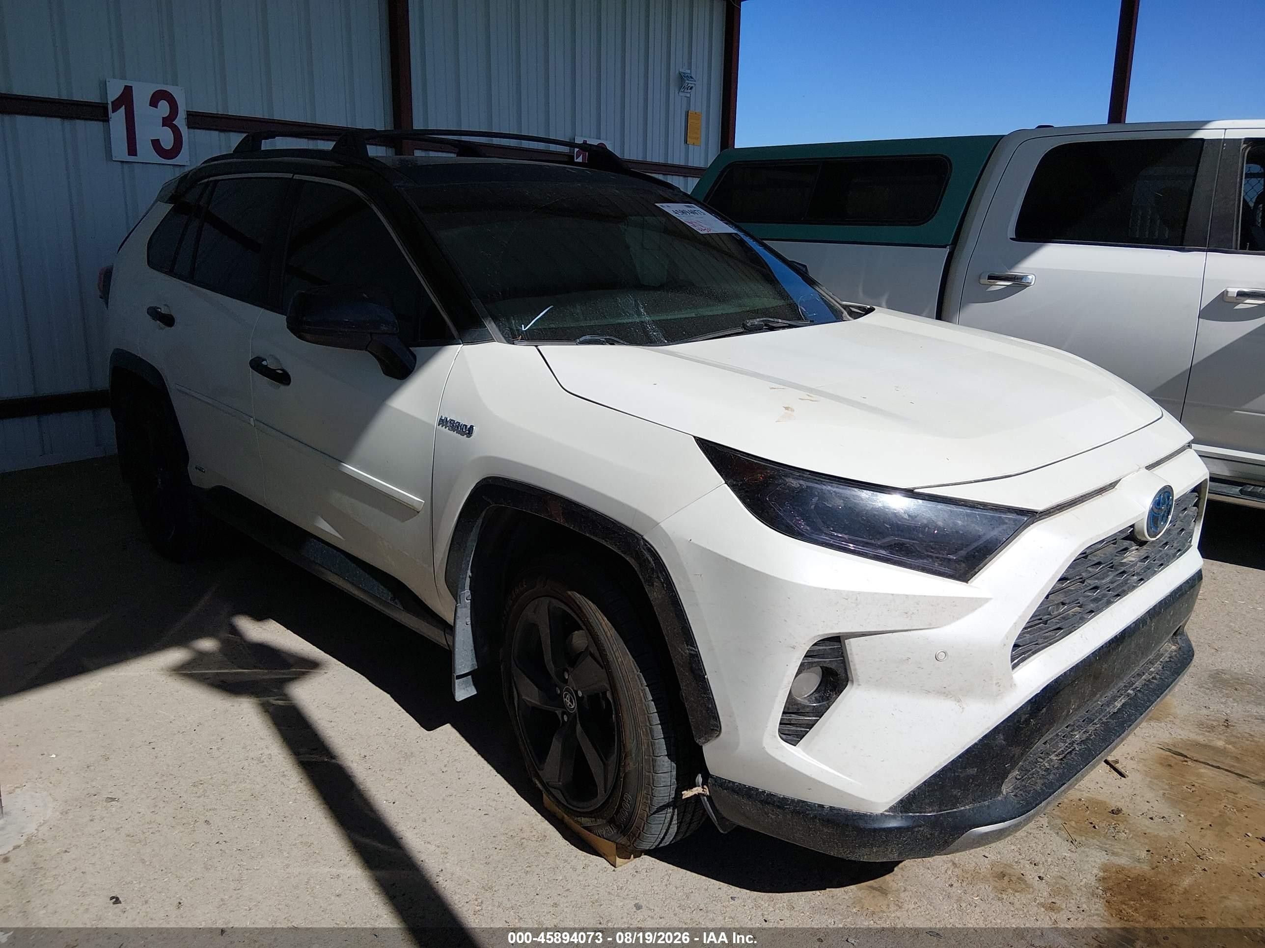 2020 Toyota RAV4 Hybrid VIN 4T3EWRFV4LU007612 — IAAI salvage auction photo