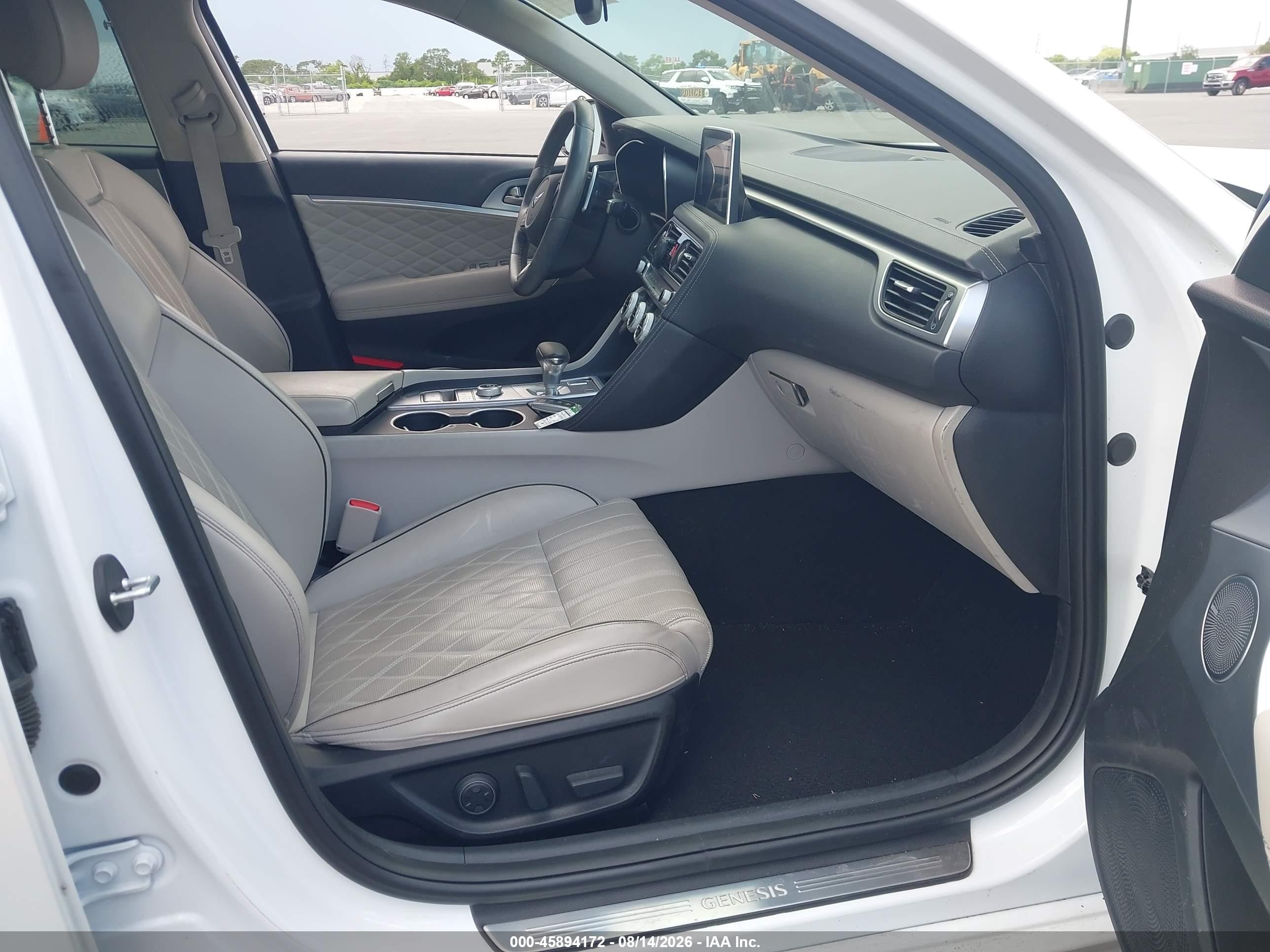 2020 Genesis G70 VIN KMTG44LA5LU050793 IAAI salvage auction — Front End, Rebuildable (Florida), sold $6,200 on 2026-09-08 (photo 5)