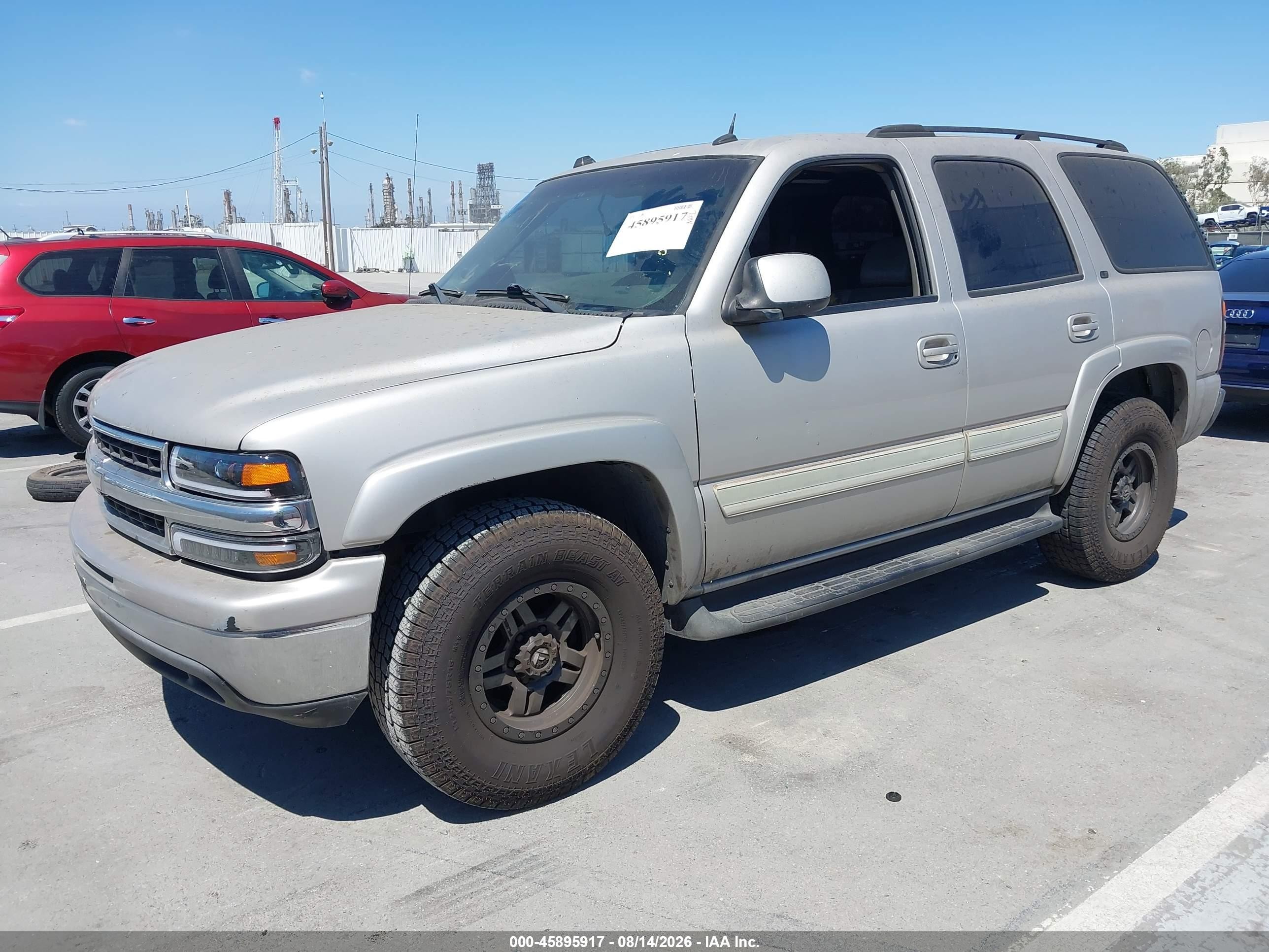 2004 Chevrolet Tahoe VIN 1GNEC13T04R243504 IAAI salvage auction — Theft, Clear - Dealer Only (California), sold $650 on 2026-09-13 (photo 2)