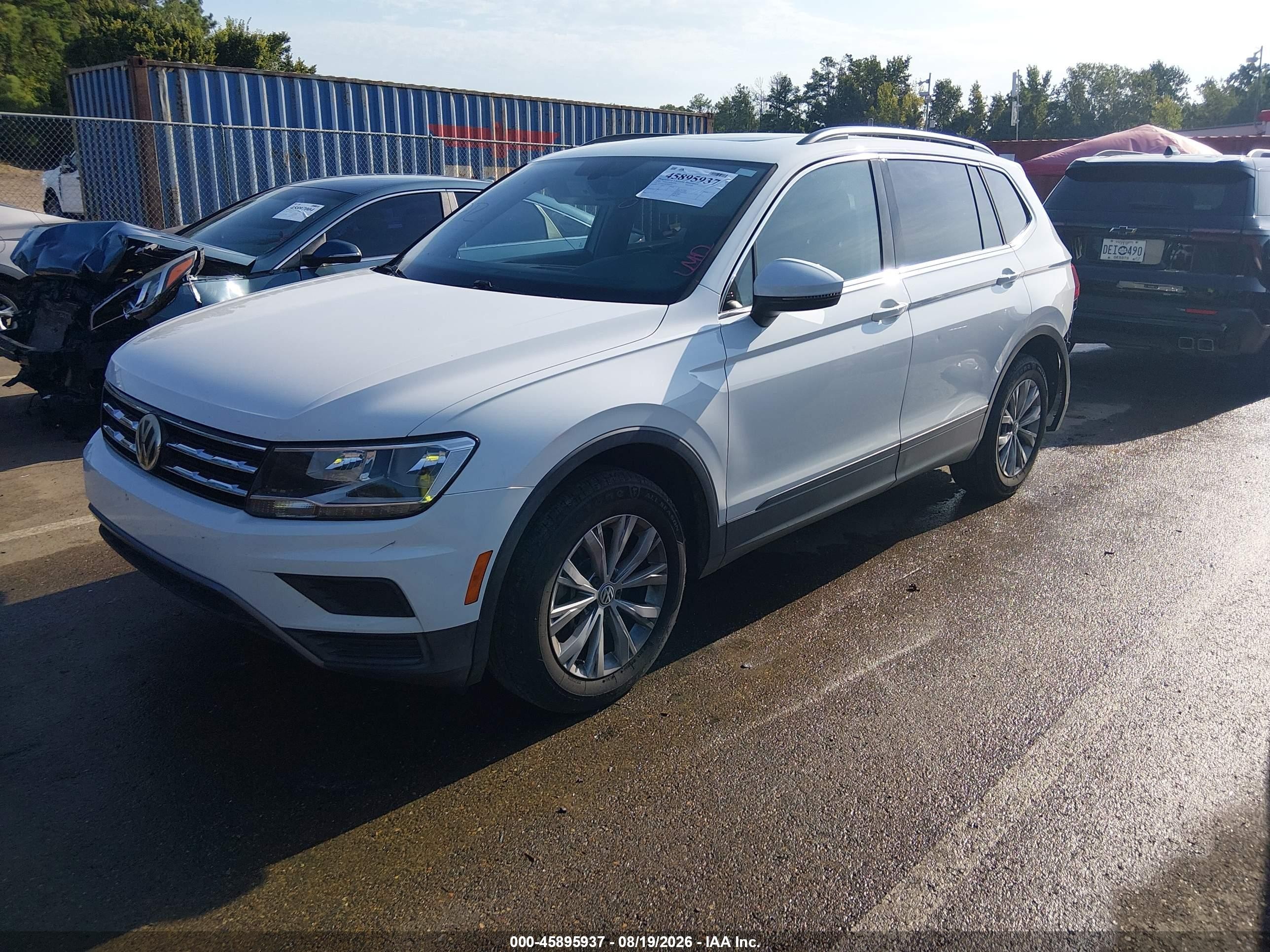 2019 Volkswagen Tiguan VIN 3VV3B7AX6KM041830 IAAI salvage auction — Rear End, Salvage (Mississippi), sold $2,350 on 2026-09-11 (photo 2)