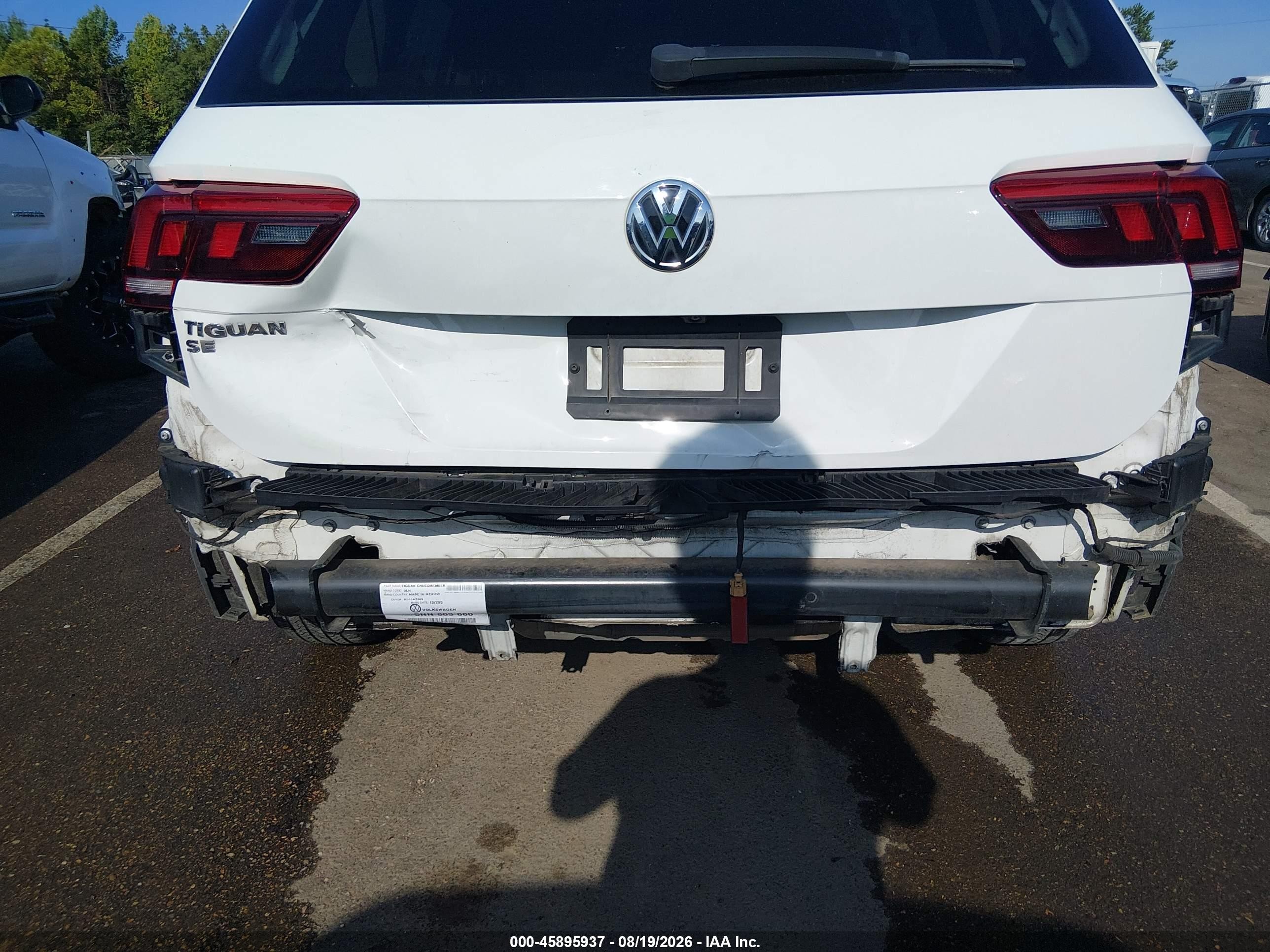 2019 Volkswagen Tiguan VIN 3VV3B7AX6KM041830 IAAI salvage auction — Rear End, Salvage (Mississippi), sold $2,350 on 2026-09-11 (photo 6)