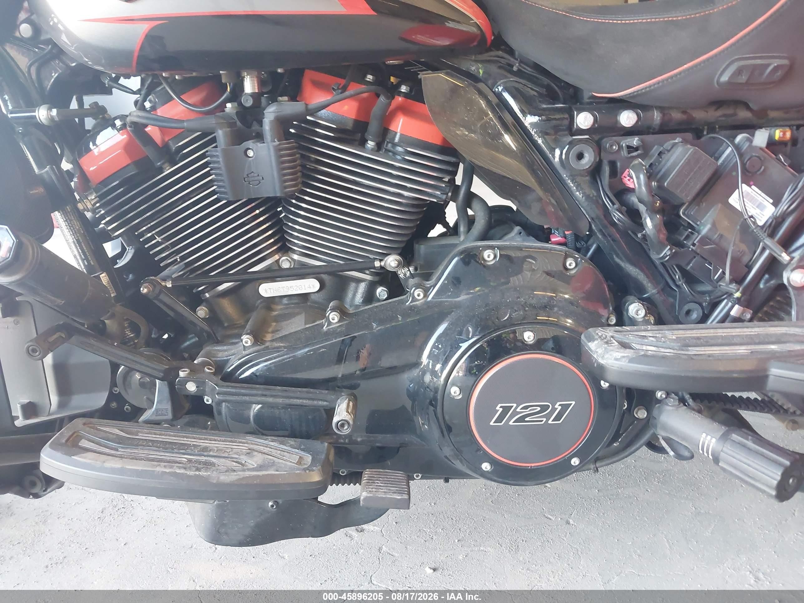 2026 Harley-davidson VIN 1HD1TN612TB952014 IAAI salvage auction — Front End, Certificate Of Destruction (Florida), sold $15,250 on 2026-09-09 (photo 9)
