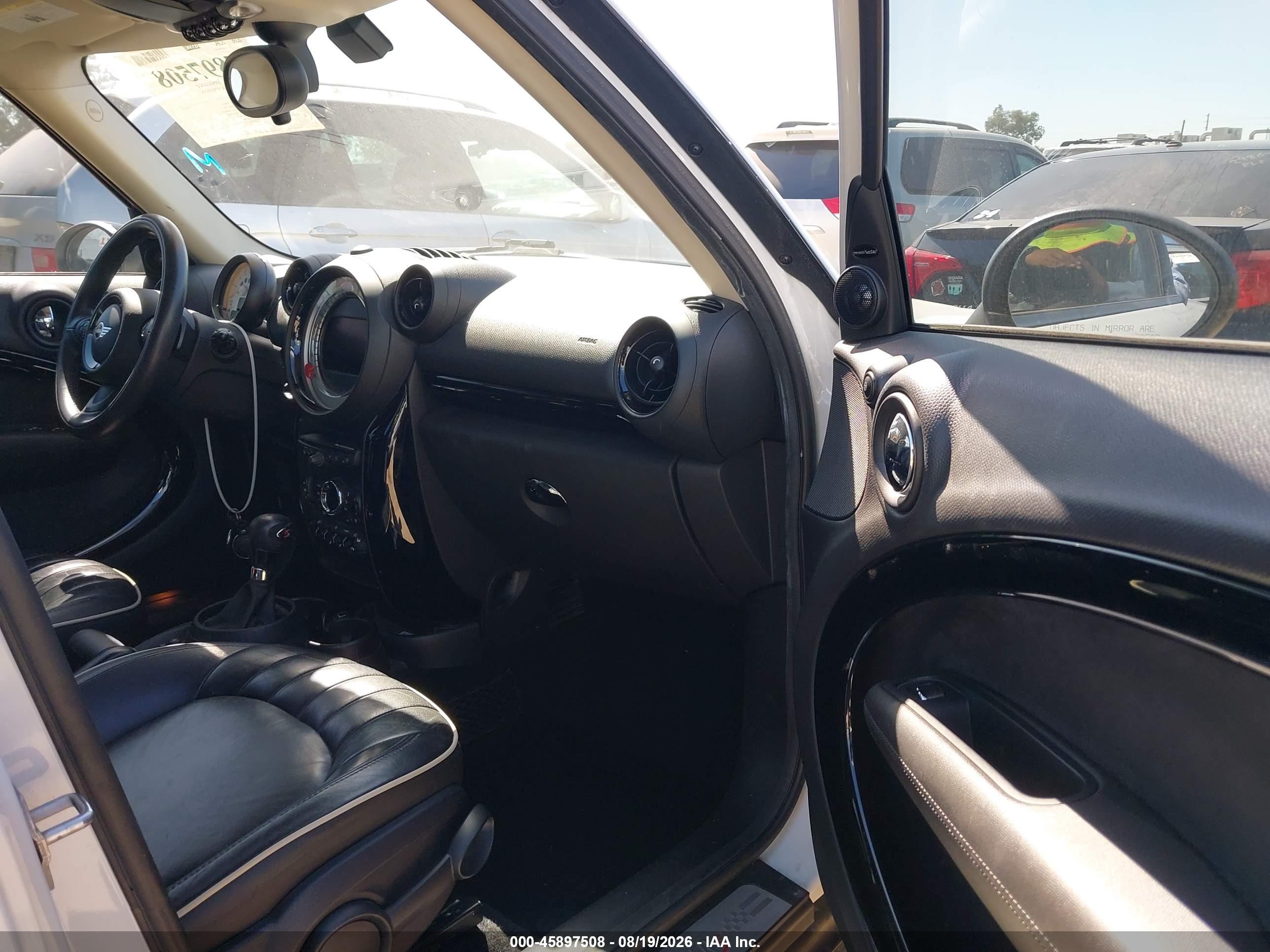 2013 Mini Countryman VIN WMWZC3C55DWP20823 IAAI salvage auction — Front End, Salvage (California), sold $1,550 on 2026-09-13 (photo 5)