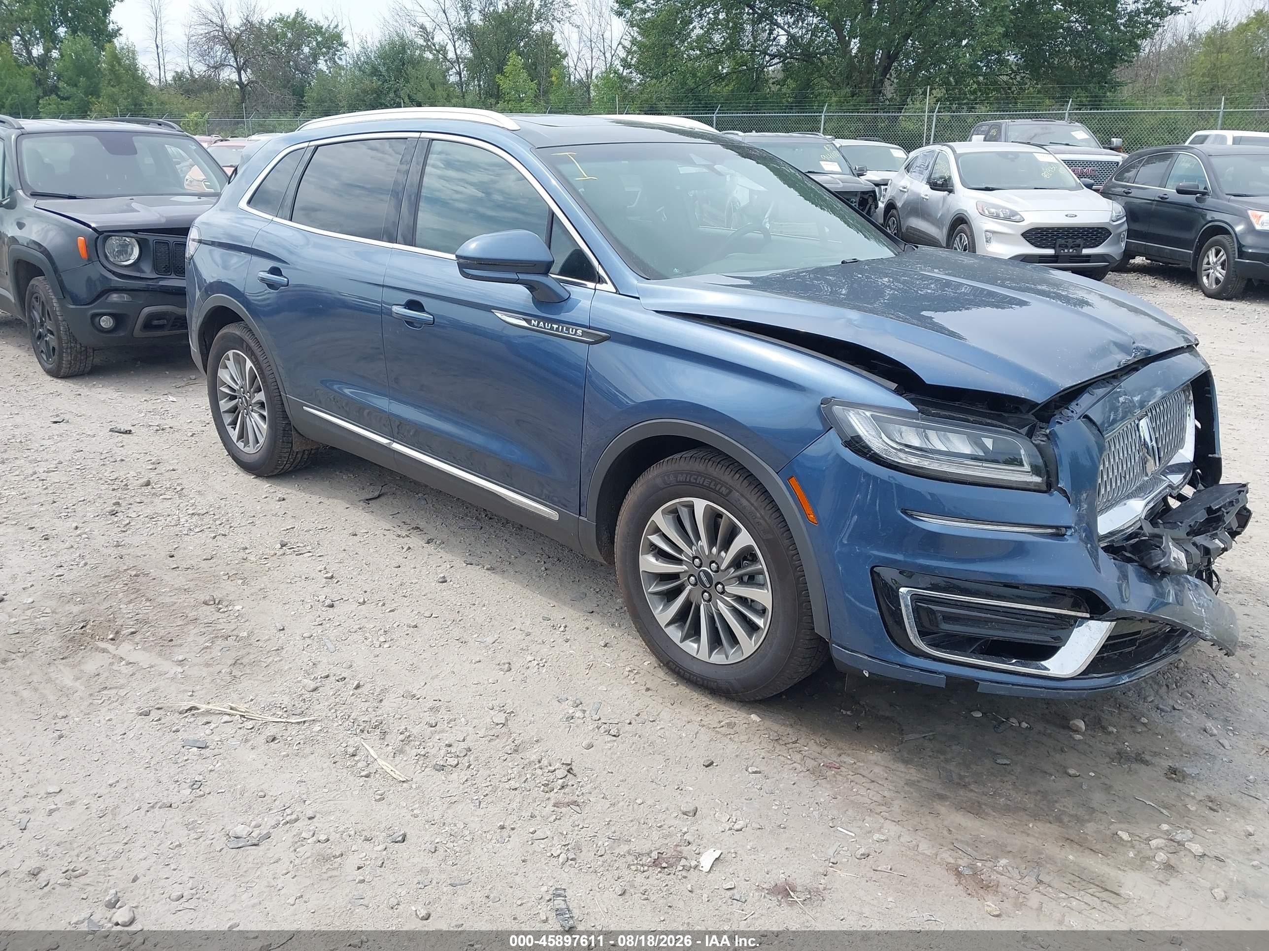2019 Lincoln Nautilus VIN 2LMPJ8K92KBL47157 IAAI salvage auction — Front End, Clear (Michigan), sold $4,900 on 2026-09-19 (photo 1)