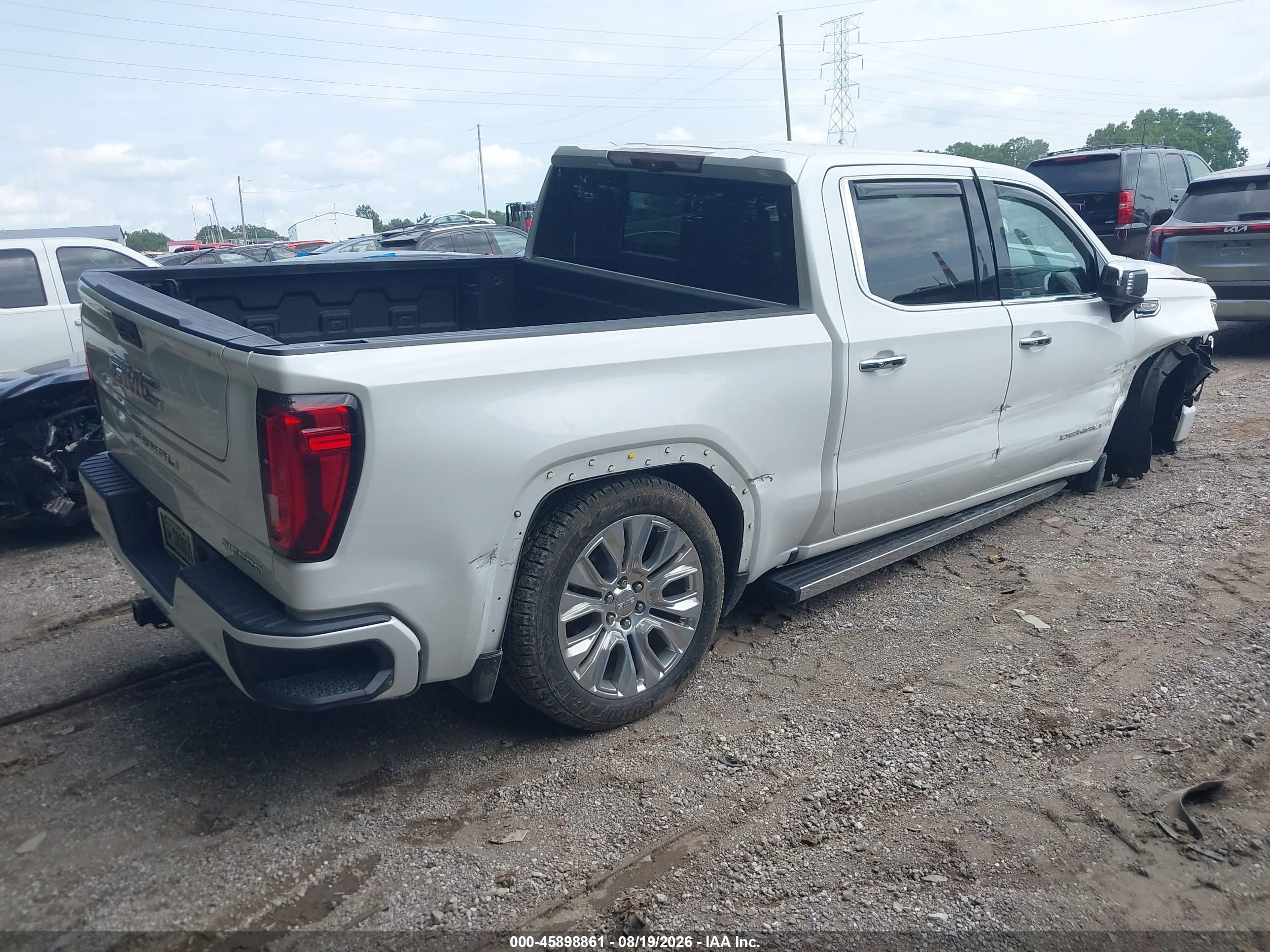 2020 GMC Sierra 1500 VIN 1GTU9FEL9LZ350837 IAAI salvage auction — Unknown, Salvage (Indiana), sold $14,100 on 2026-09-12 (photo 4)