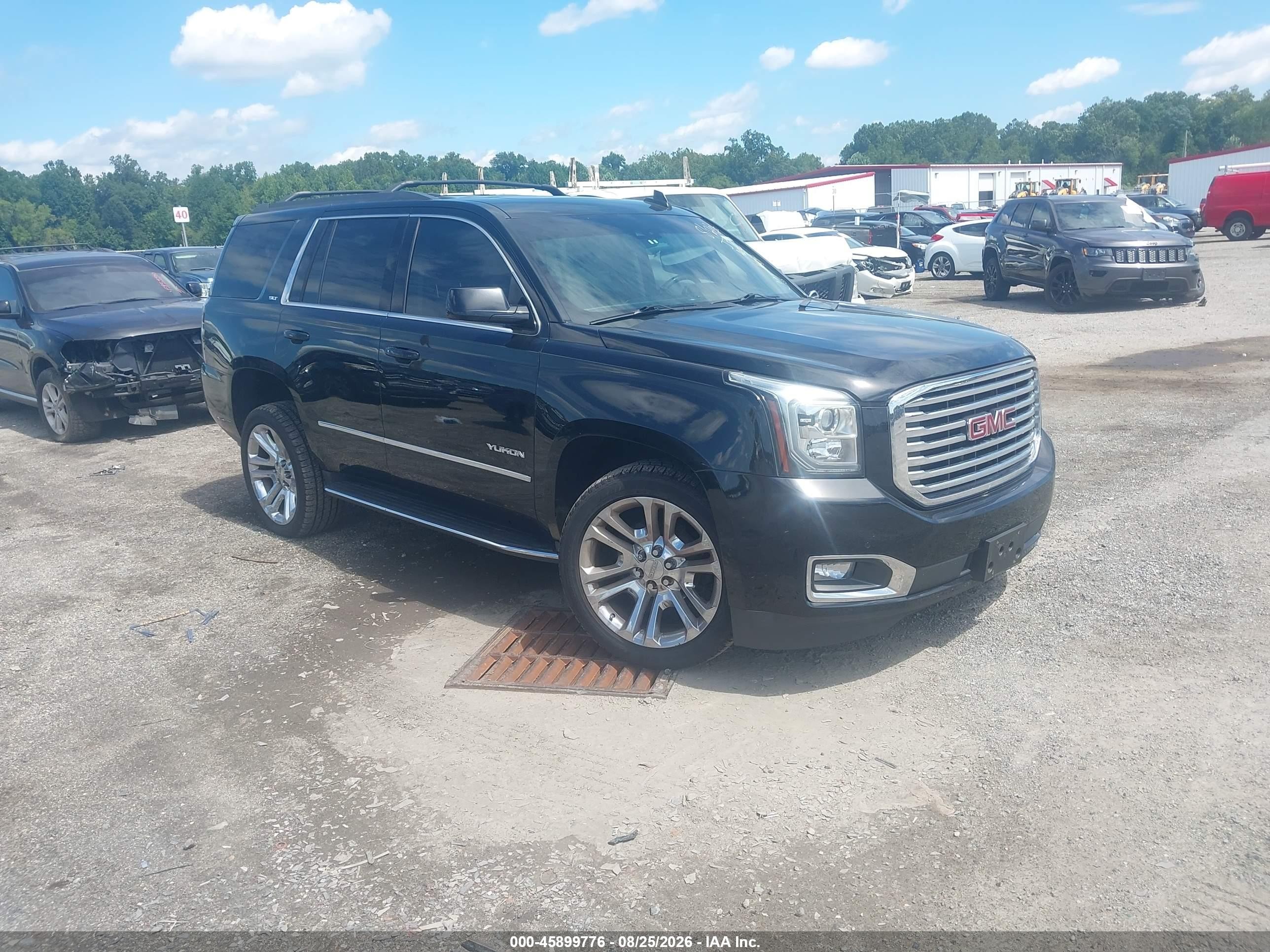2019 GMC Yukon VIN 1GKS2BKC2KR384226 — IAAI salvage auction photo