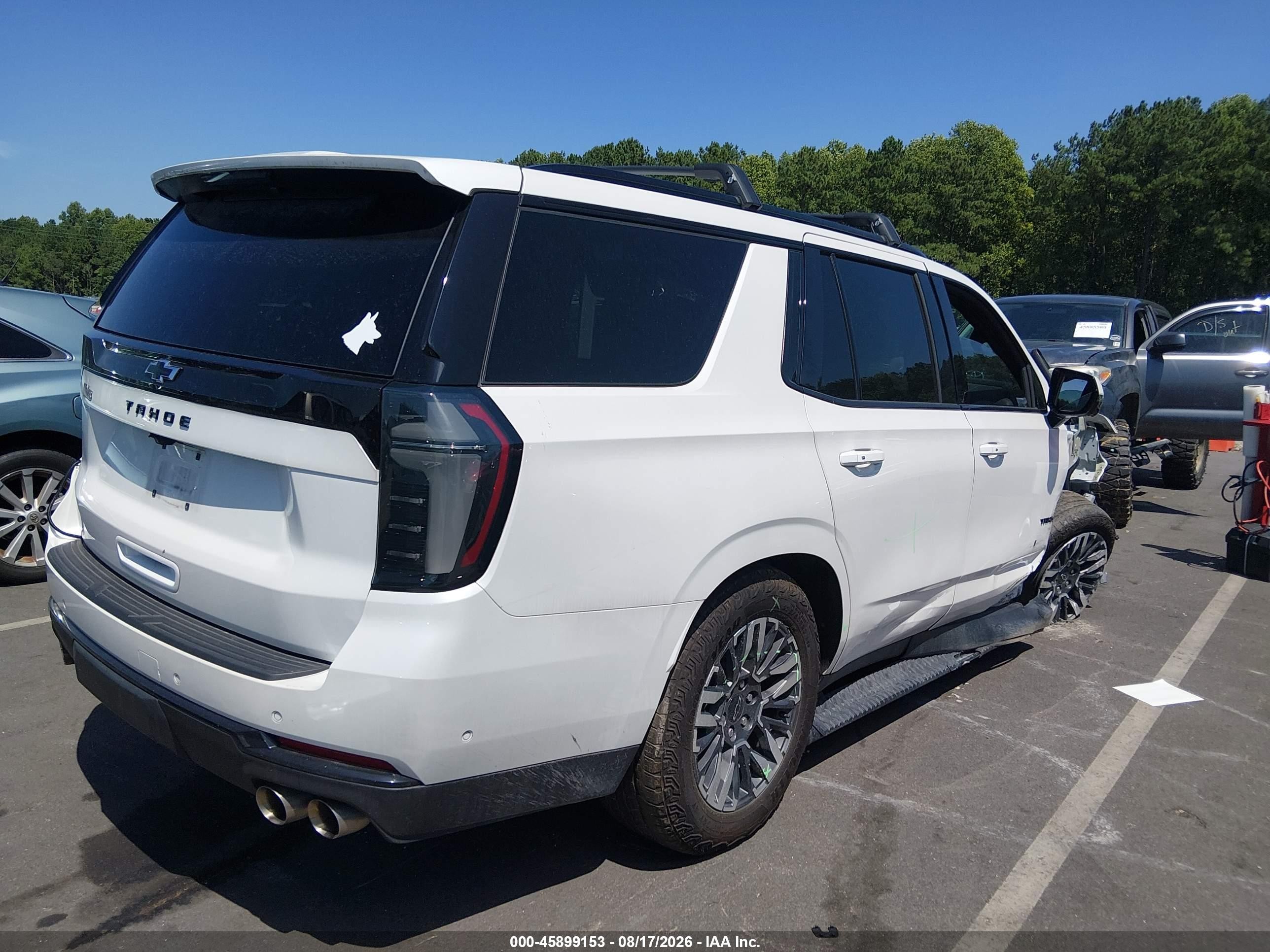 2025 Chevrolet Tahoe VIN 1GNS6PRL3SR238928 IAAI salvage auction — Side, Salvage (North Carolina), sold $34,750 on 2026-09-11 (photo 4)