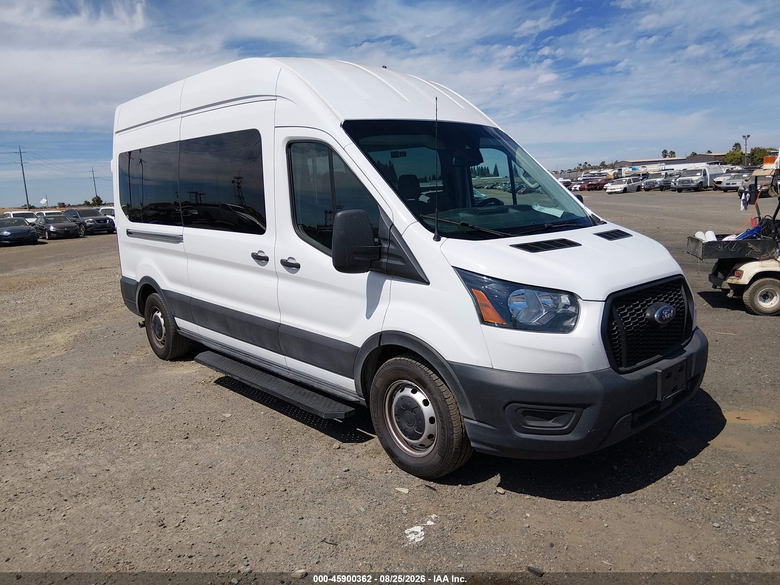 2023 Ford Transit-350 VIN 1FDAX2X86PKA42030 — IAAI salvage auction photo